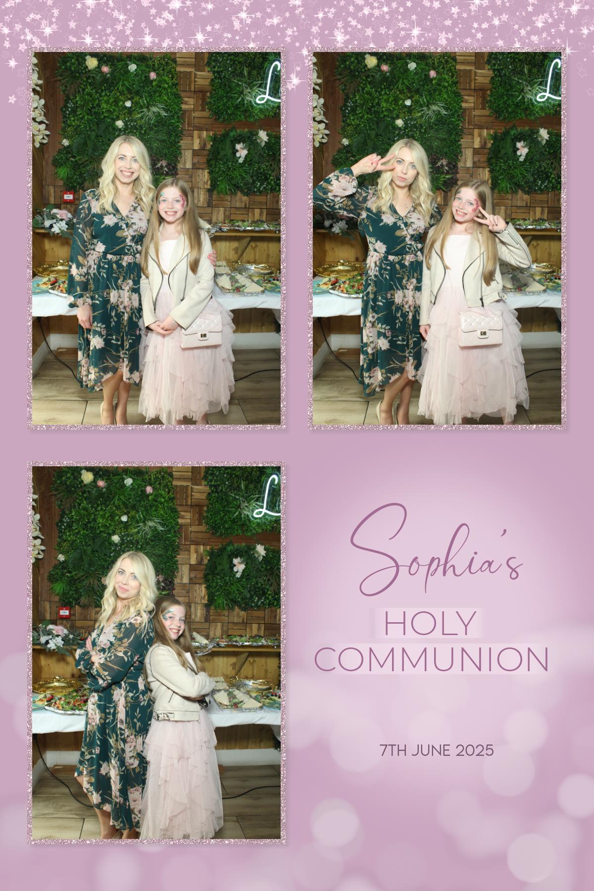 Sophia's 1st Holy Communion | View more photos from the event at gallery.liverpoolselfiemirror.co.uk/u/LiverpoolSelfieMirror/Sophias-1st-Holy-Communion