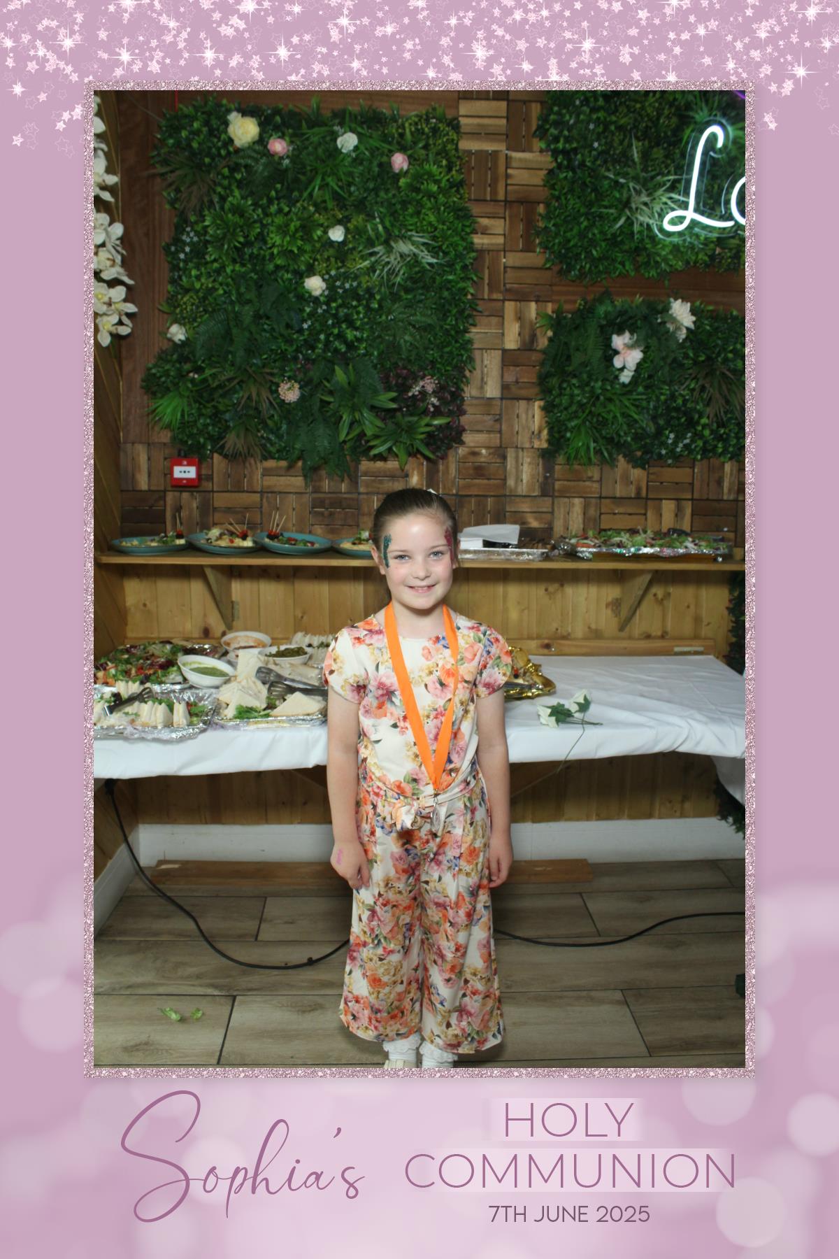 Sophia's 1st Holy Communion | View more photos from the event at gallery.liverpoolselfiemirror.co.uk/u/LiverpoolSelfieMirror/Sophias-1st-Holy-Communion