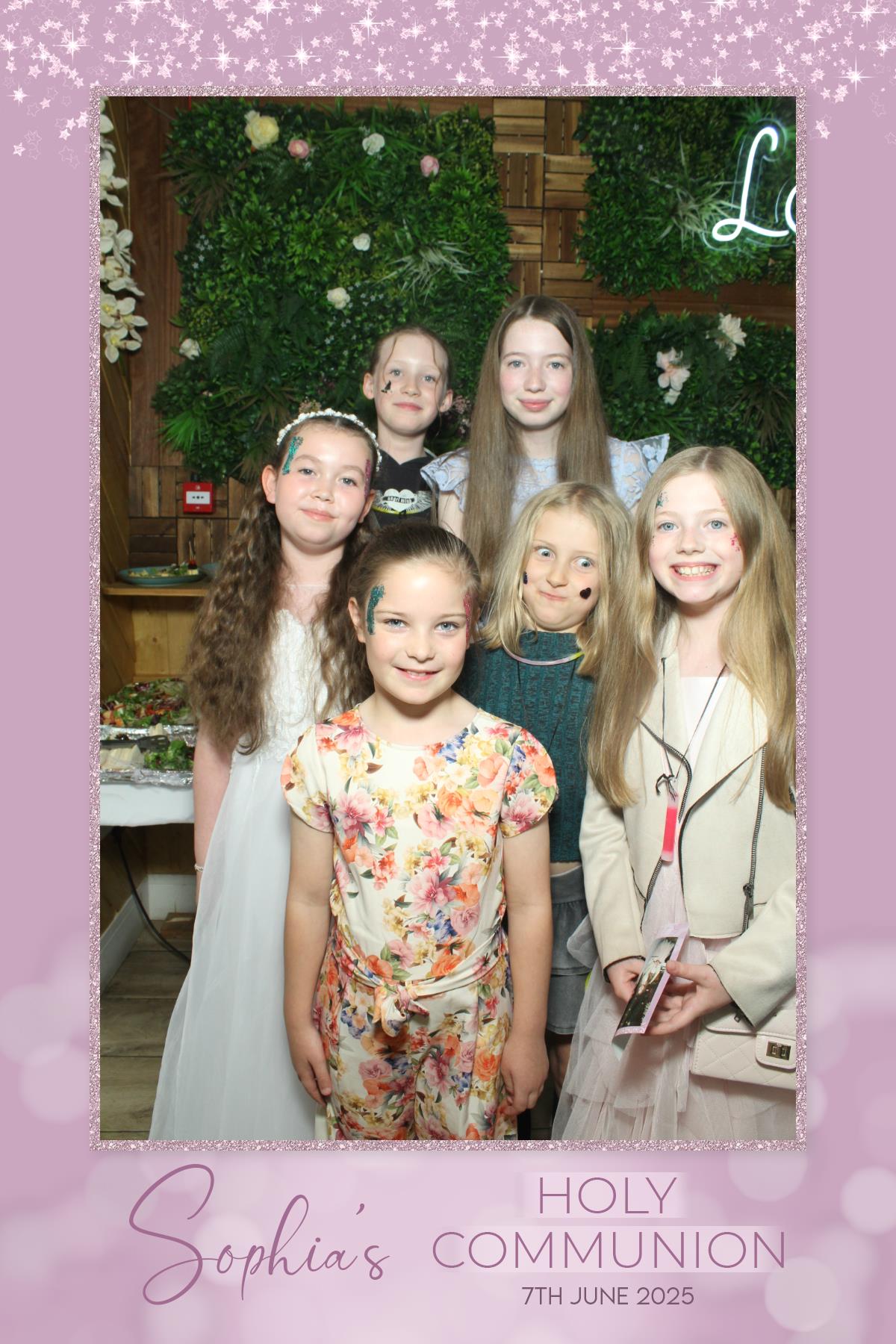 Sophia's 1st Holy Communion | View more photos from the event at gallery.liverpoolselfiemirror.co.uk/u/LiverpoolSelfieMirror/Sophias-1st-Holy-Communion
