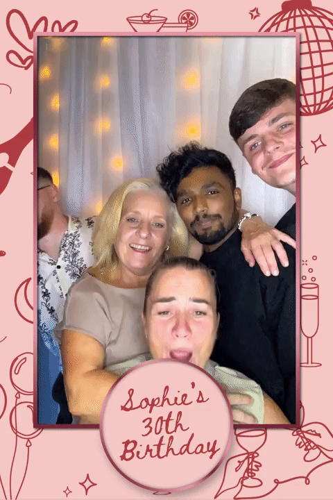 Sophie's 30th Birthday | View more photos from the event at gallery.liverpoolselfiemirror.co.uk/u/LiverpoolSelfieMirror/Sophies-30th-Birthday