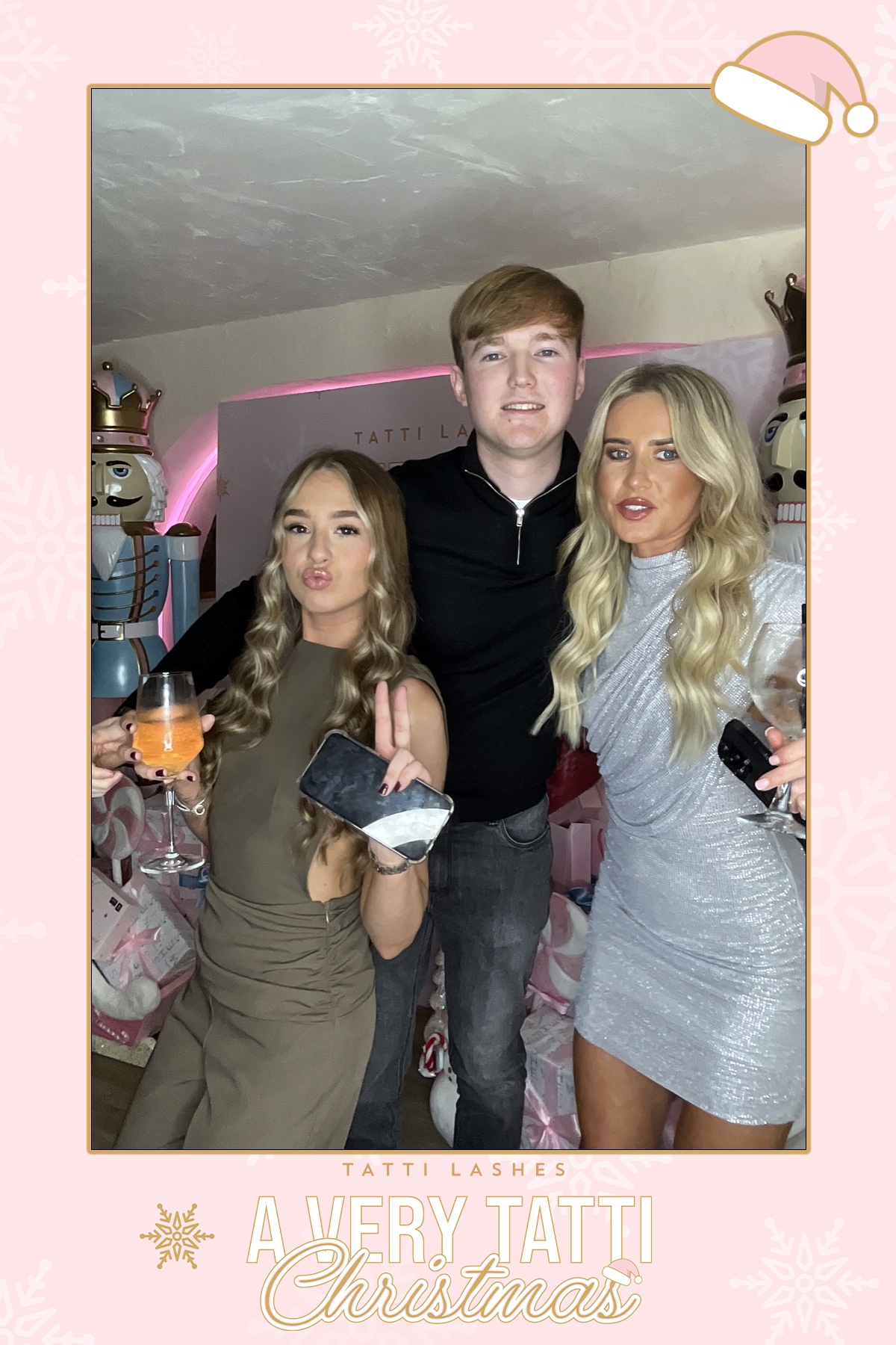 Tatti Lashes Christmas Party | View more photos from the event at gallery.liverpoolselfiemirror.co.uk/u/LiverpoolSelfieMirror/Tatti-Lashes-Christmas-Party
