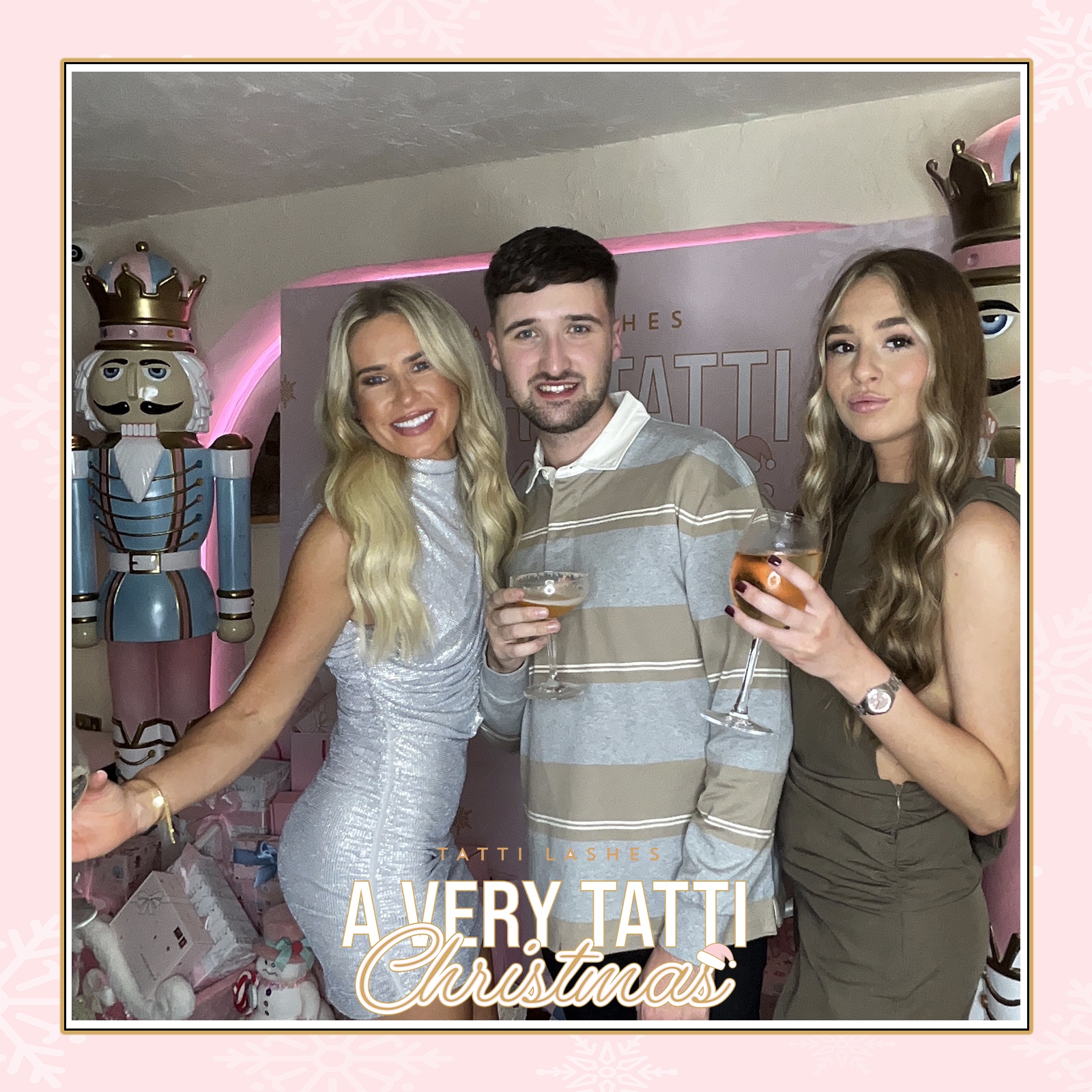 Tatti Lashes Christmas Party | View more photos from the event at gallery.liverpoolselfiemirror.co.uk/u/LiverpoolSelfieMirror/Tatti-Lashes-Christmas-Party