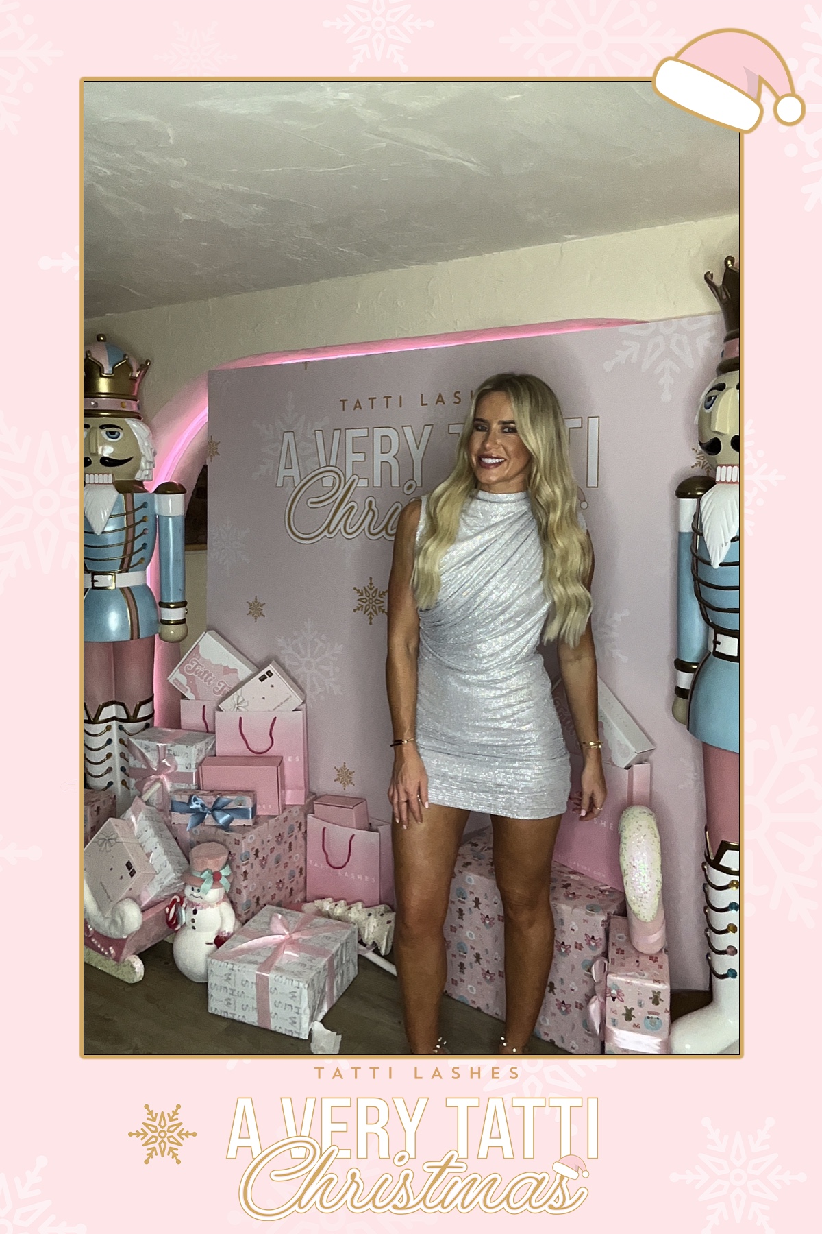 Tatti Lashes Christmas Party | View more photos from the event at gallery.liverpoolselfiemirror.co.uk/u/LiverpoolSelfieMirror/Tatti-Lashes-Christmas-Party