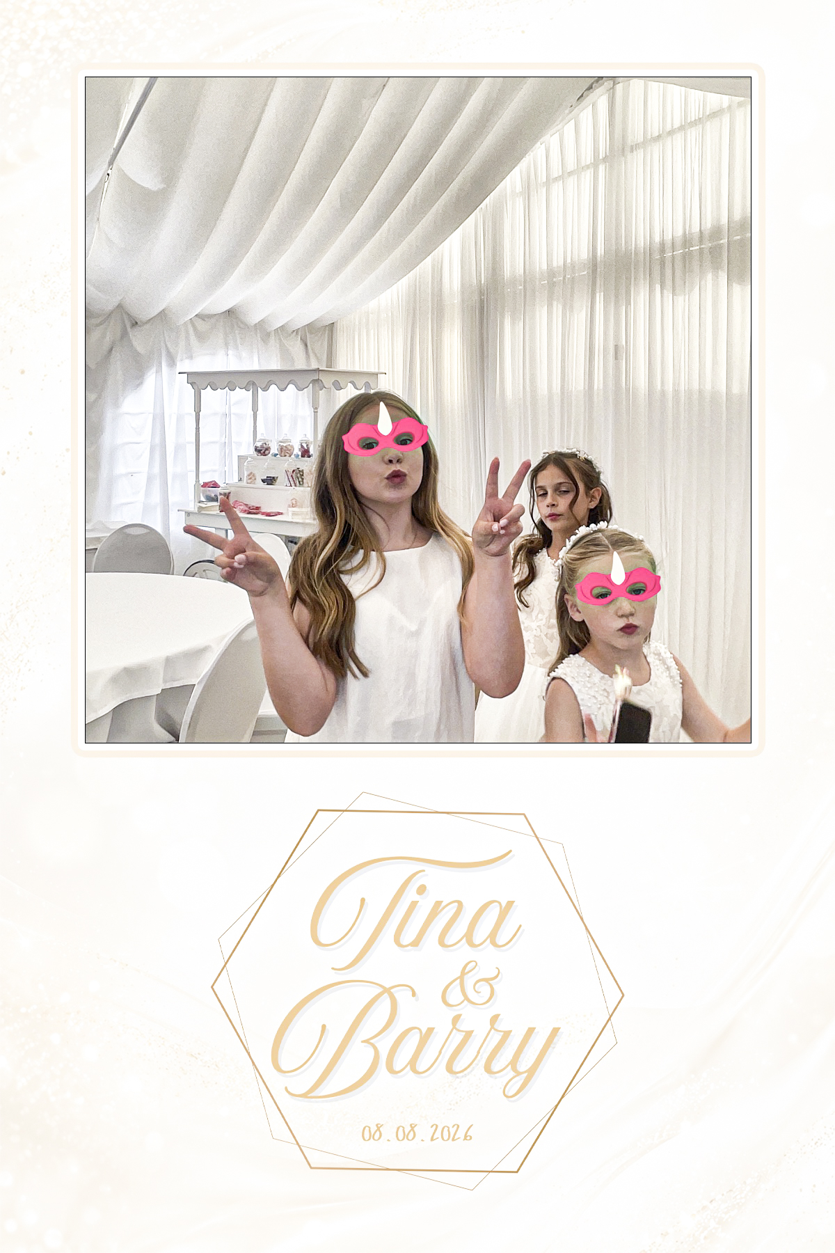 Barry & Tina's Wedding | View more photos from the event at gallery.liverpoolselfiemirror.co.uk/u/LiverpoolSelfieMirror/Barry-Tinas-Wedding
