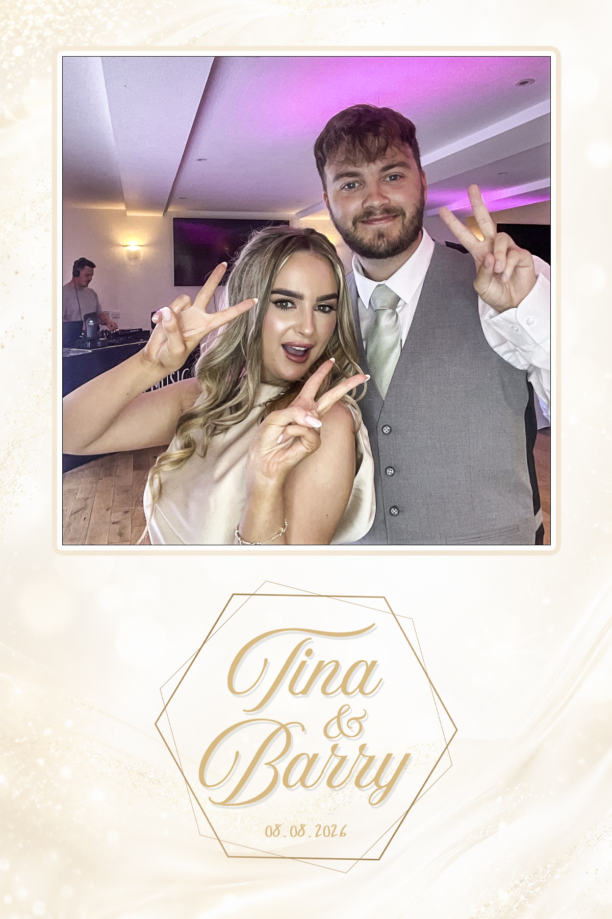 Barry & Tina's Wedding | View more photos from the event at gallery.liverpoolselfiemirror.co.uk/u/LiverpoolSelfieMirror/Barry-Tinas-Wedding