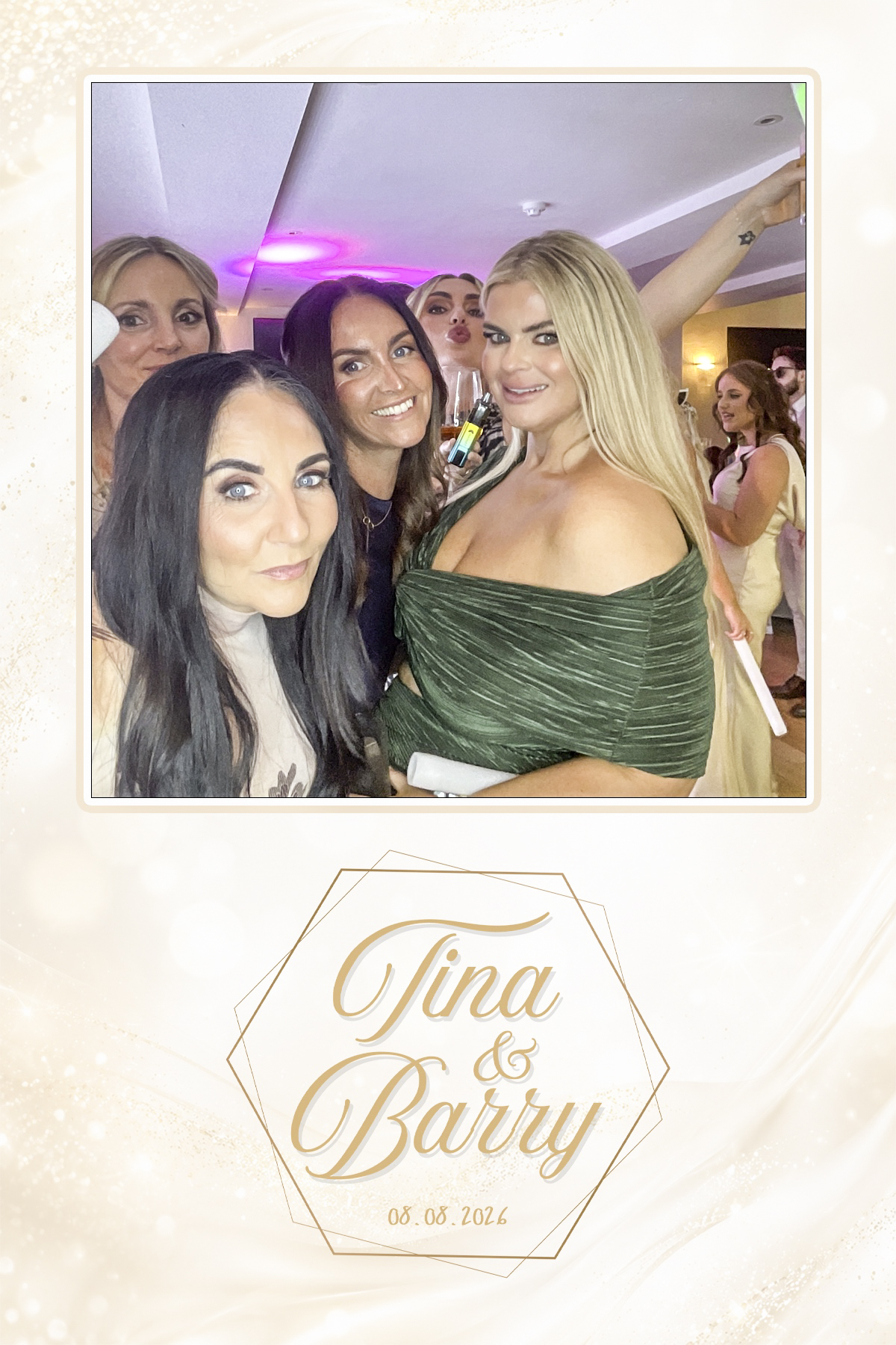 Barry & Tina's Wedding | View more photos from the event at gallery.liverpoolselfiemirror.co.uk/u/LiverpoolSelfieMirror/Barry-Tinas-Wedding
