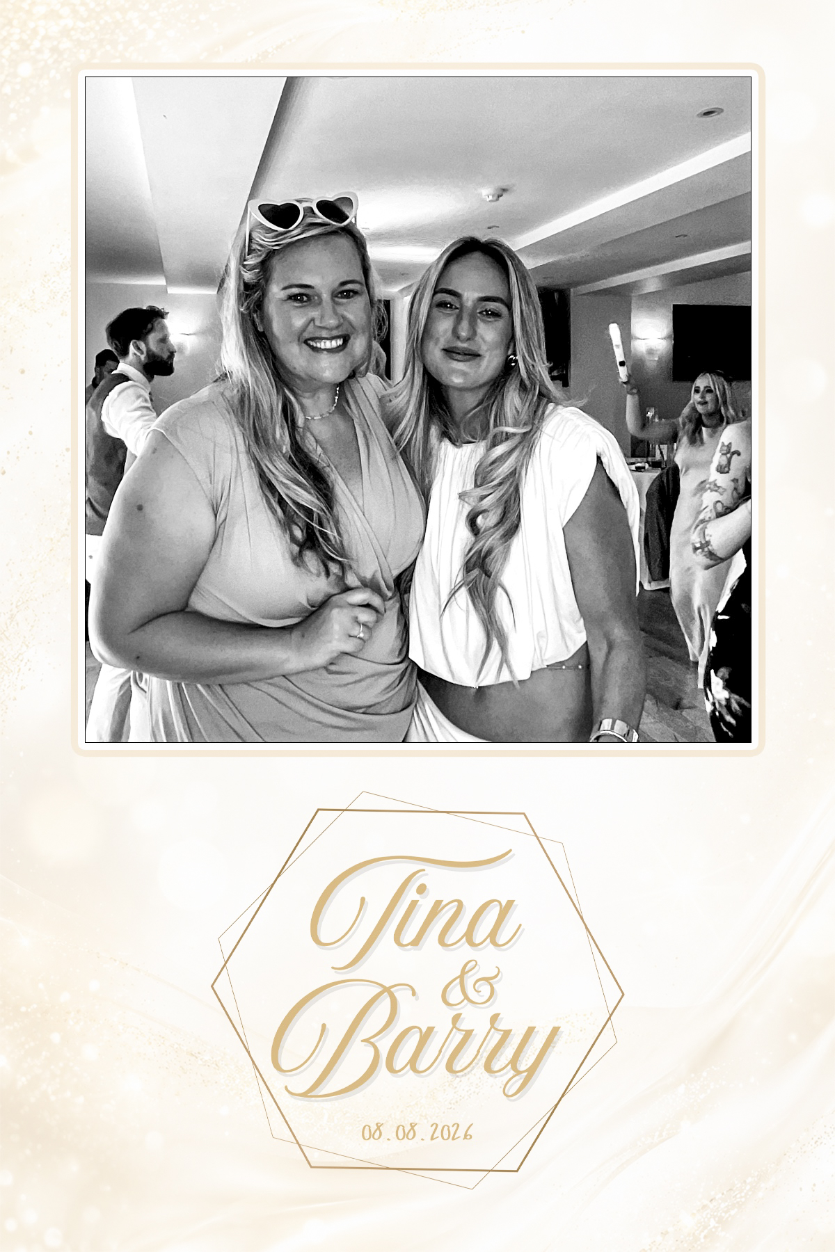 Barry & Tina's Wedding | View more photos from the event at gallery.liverpoolselfiemirror.co.uk/u/LiverpoolSelfieMirror/Barry-Tinas-Wedding