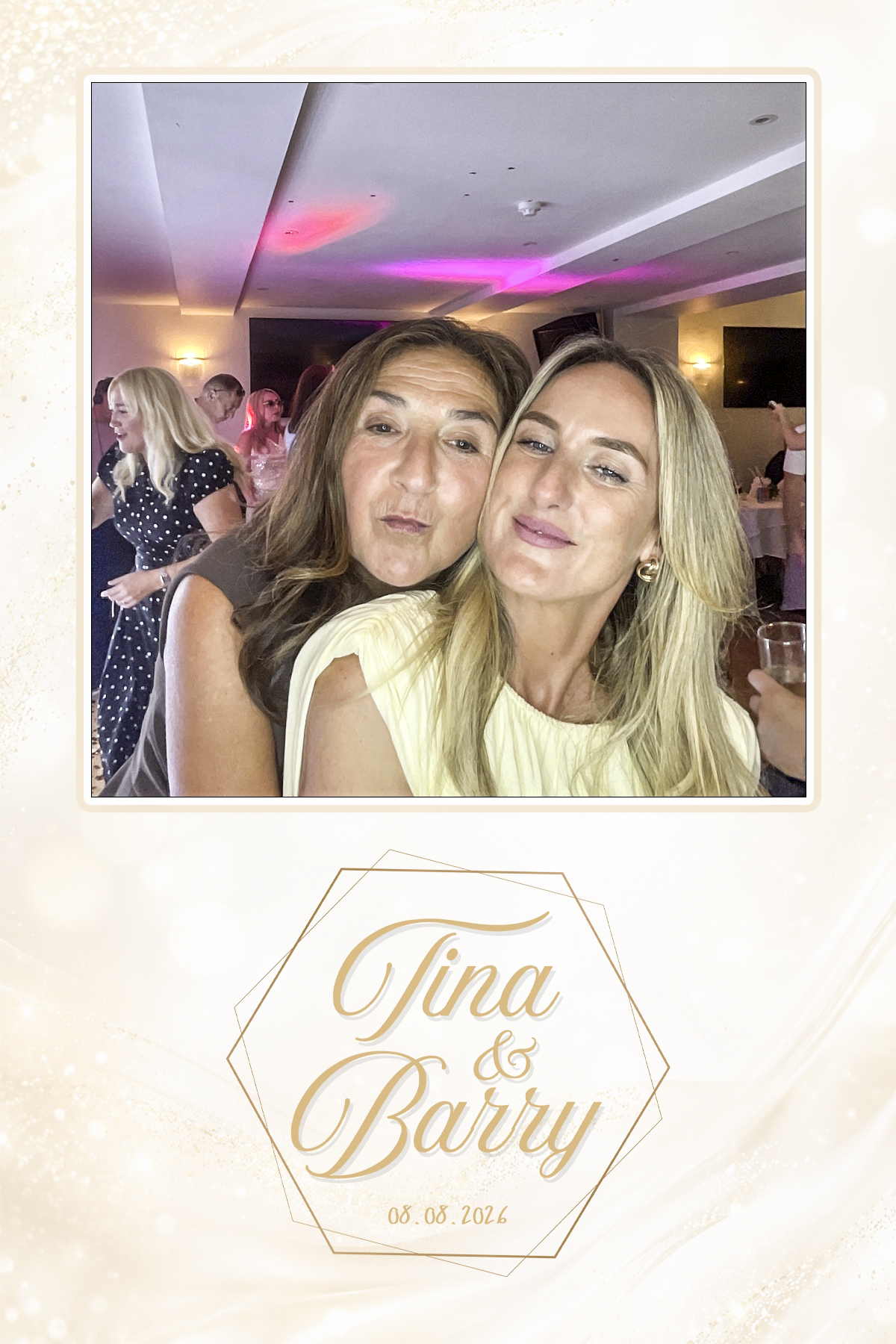 Barry & Tina's Wedding | View more photos from the event at gallery.liverpoolselfiemirror.co.uk/u/LiverpoolSelfieMirror/Barry-Tinas-Wedding