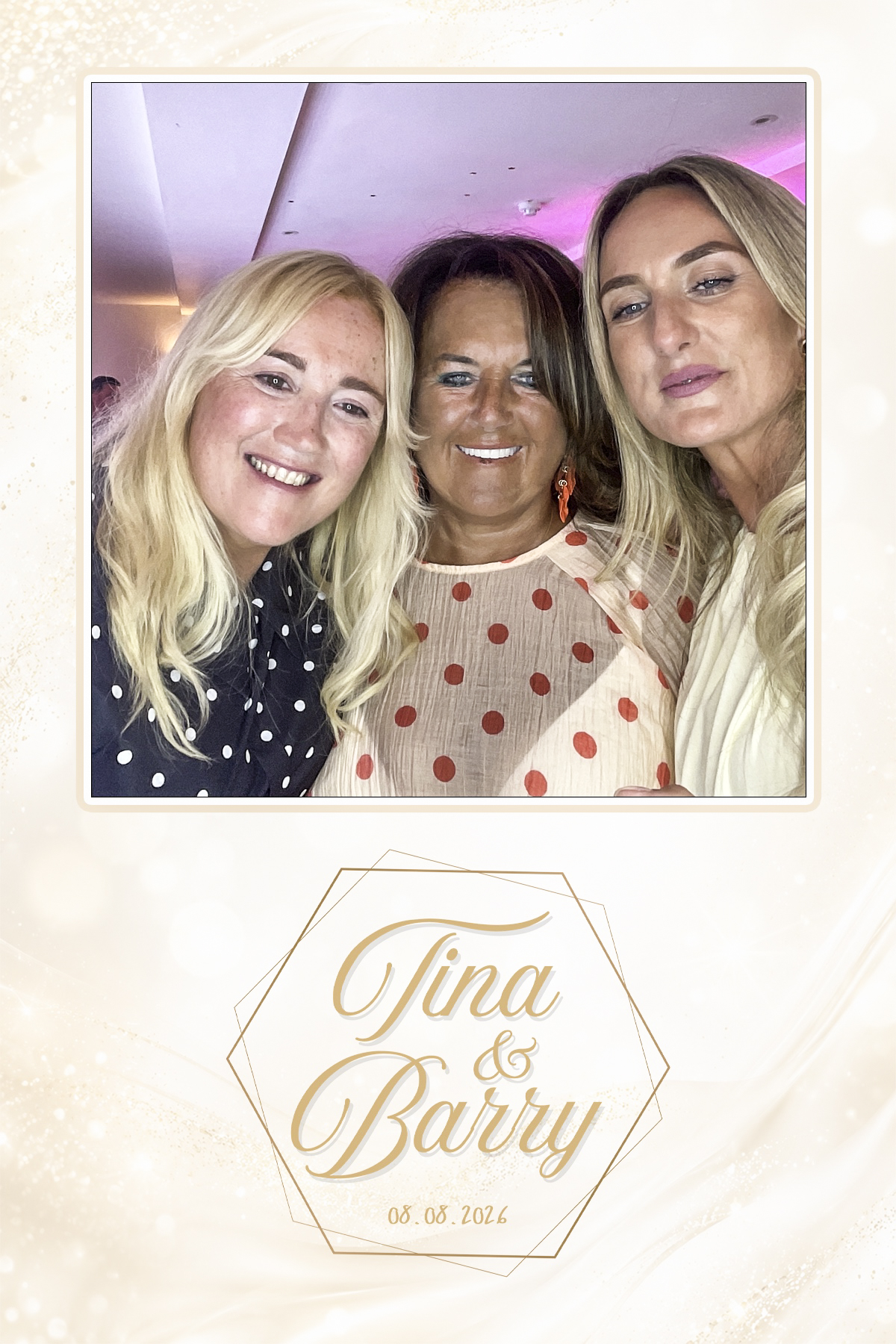 Barry & Tina's Wedding | View more photos from the event at gallery.liverpoolselfiemirror.co.uk/u/LiverpoolSelfieMirror/Barry-Tinas-Wedding