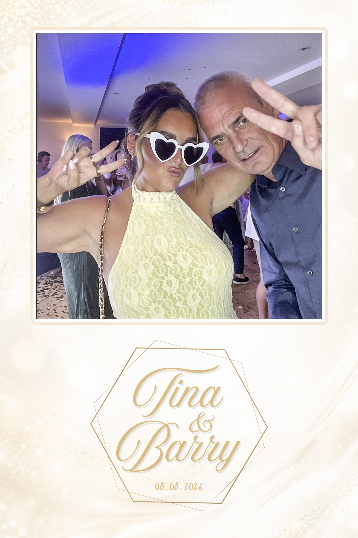 Barry & Tina's Wedding | View more photos from the event at gallery.liverpoolselfiemirror.co.uk/u/LiverpoolSelfieMirror/Barry-Tinas-Wedding