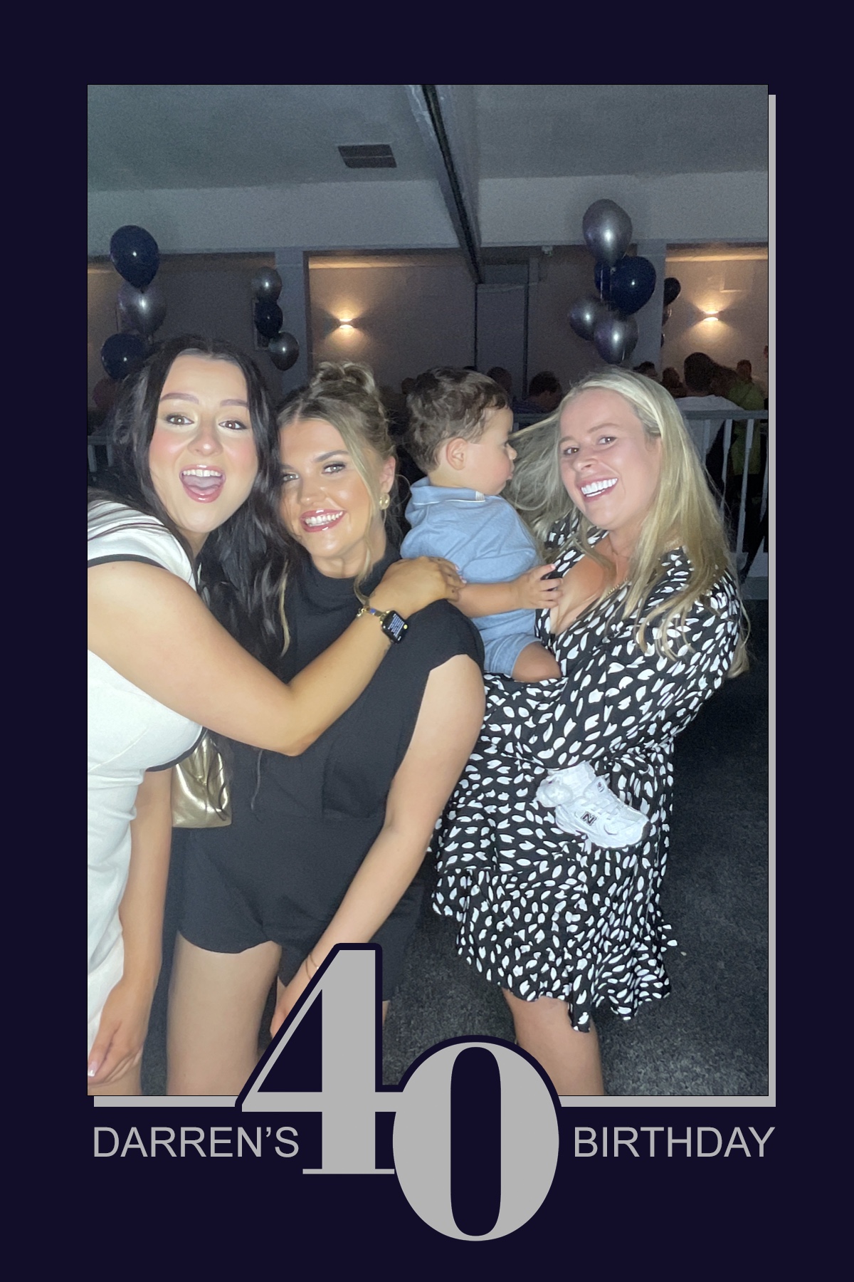 Darren's 40th Birthday | View more photos from the event at gallery.liverpoolselfiemirror.co.uk/u/LiverpoolSelfieMirror/Darrens-40th-Birthday