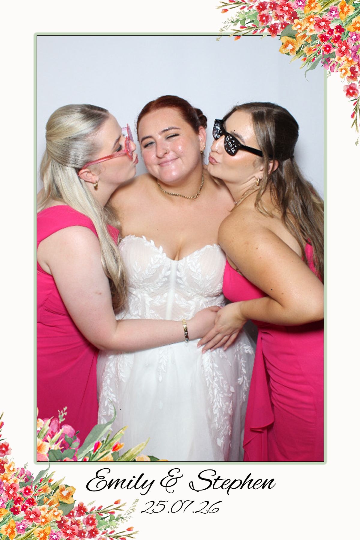 Emily & Stephens Wedding | View more photos from the event at gallery.liverpoolselfiemirror.co.uk/u/LiverpoolSelfieMirror/Emily-Stephens-Wedding