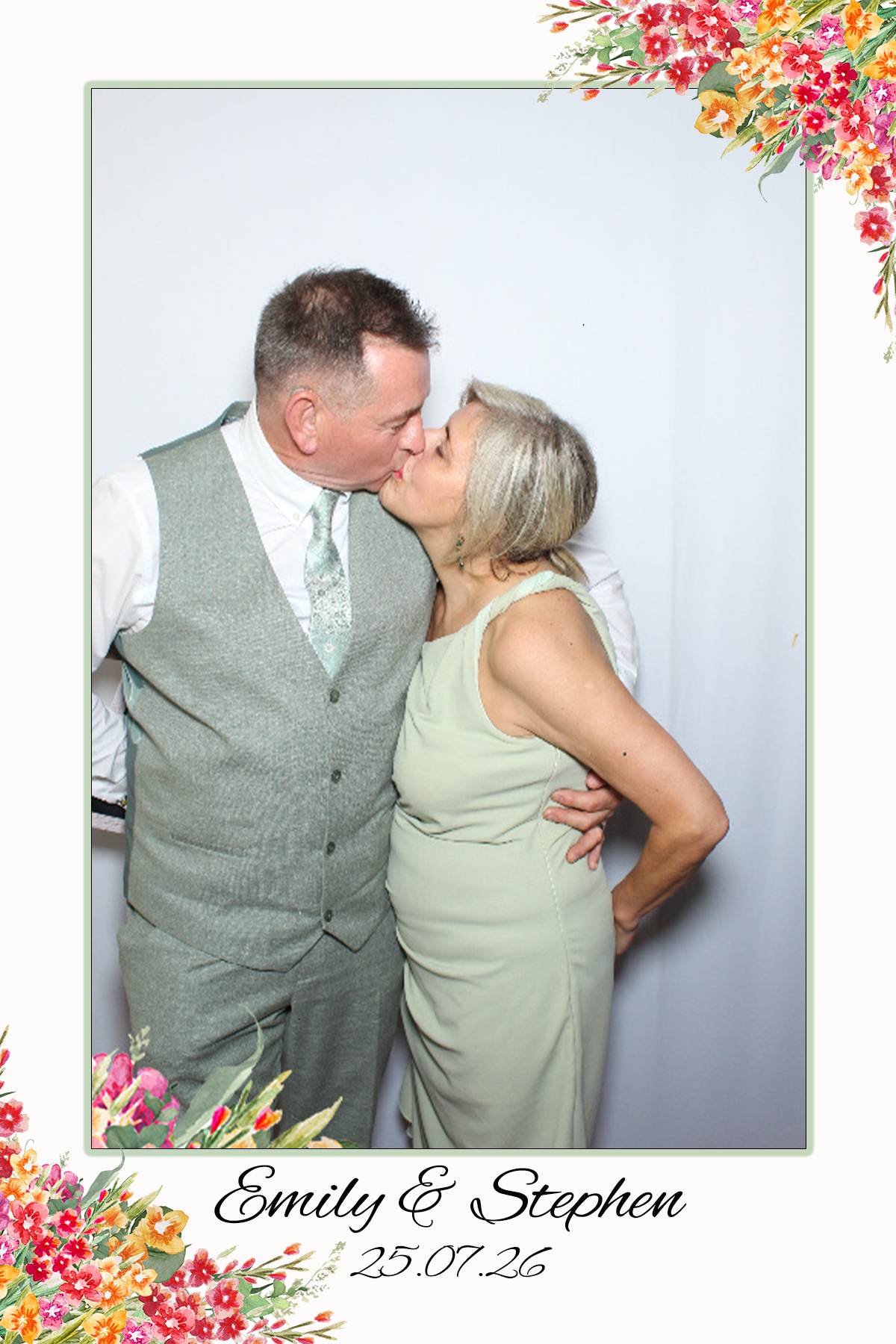 Emily & Stephens Wedding | View more photos from the event at gallery.liverpoolselfiemirror.co.uk/u/LiverpoolSelfieMirror/Emily-Stephens-Wedding