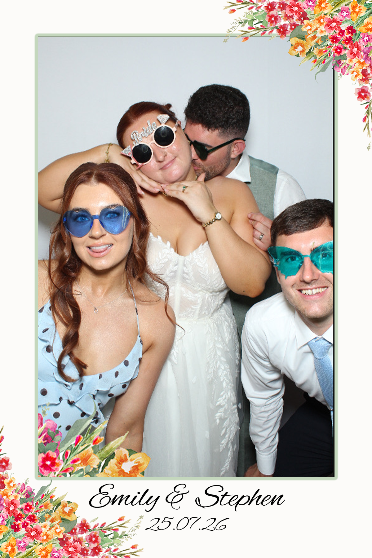 Emily & Stephens Wedding | View more photos from the event at gallery.liverpoolselfiemirror.co.uk/u/LiverpoolSelfieMirror/Emily-Stephens-Wedding