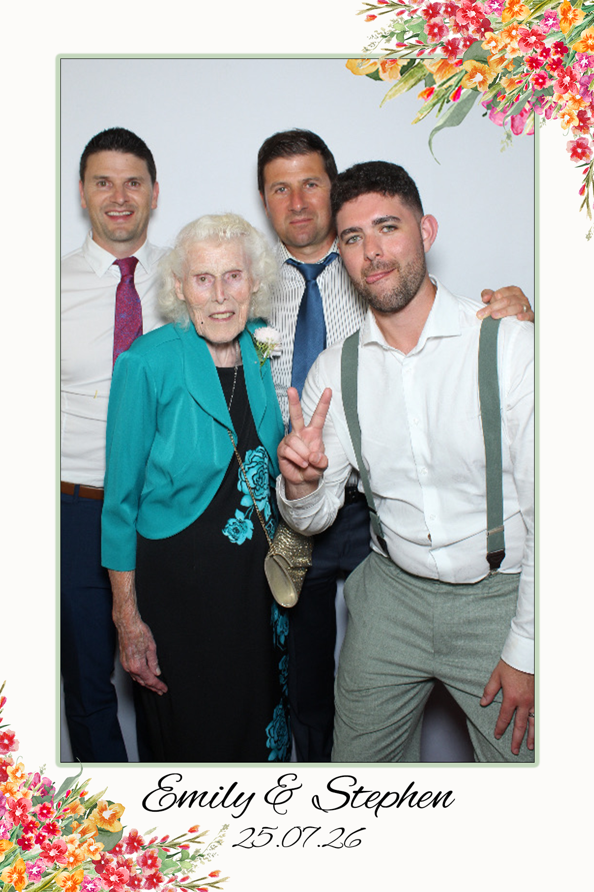 Emily & Stephens Wedding | View more photos from the event at gallery.liverpoolselfiemirror.co.uk/u/LiverpoolSelfieMirror/Emily-Stephens-Wedding