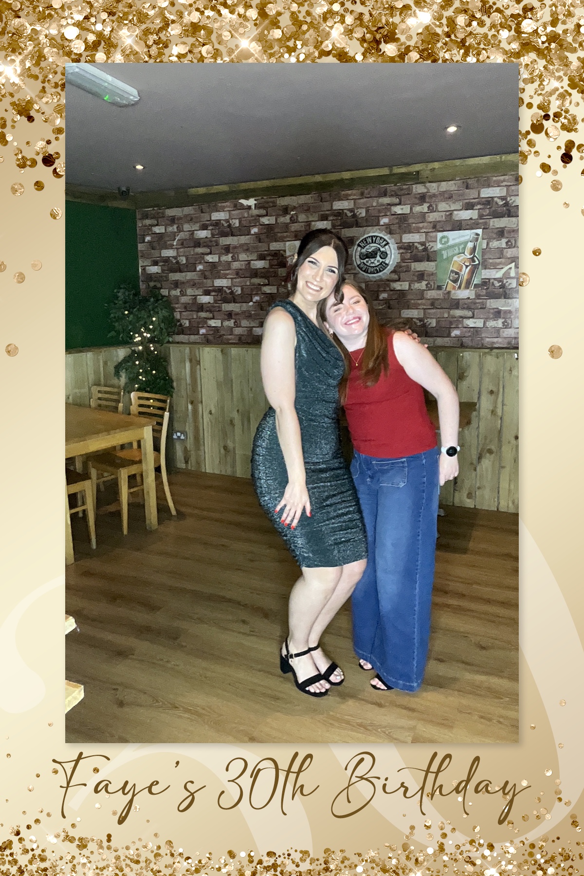Faye's 30th Birthday | View more photos from the event at gallery.liverpoolselfiemirror.co.uk/u/LiverpoolSelfieMirror/Fayes-30th-Birthday