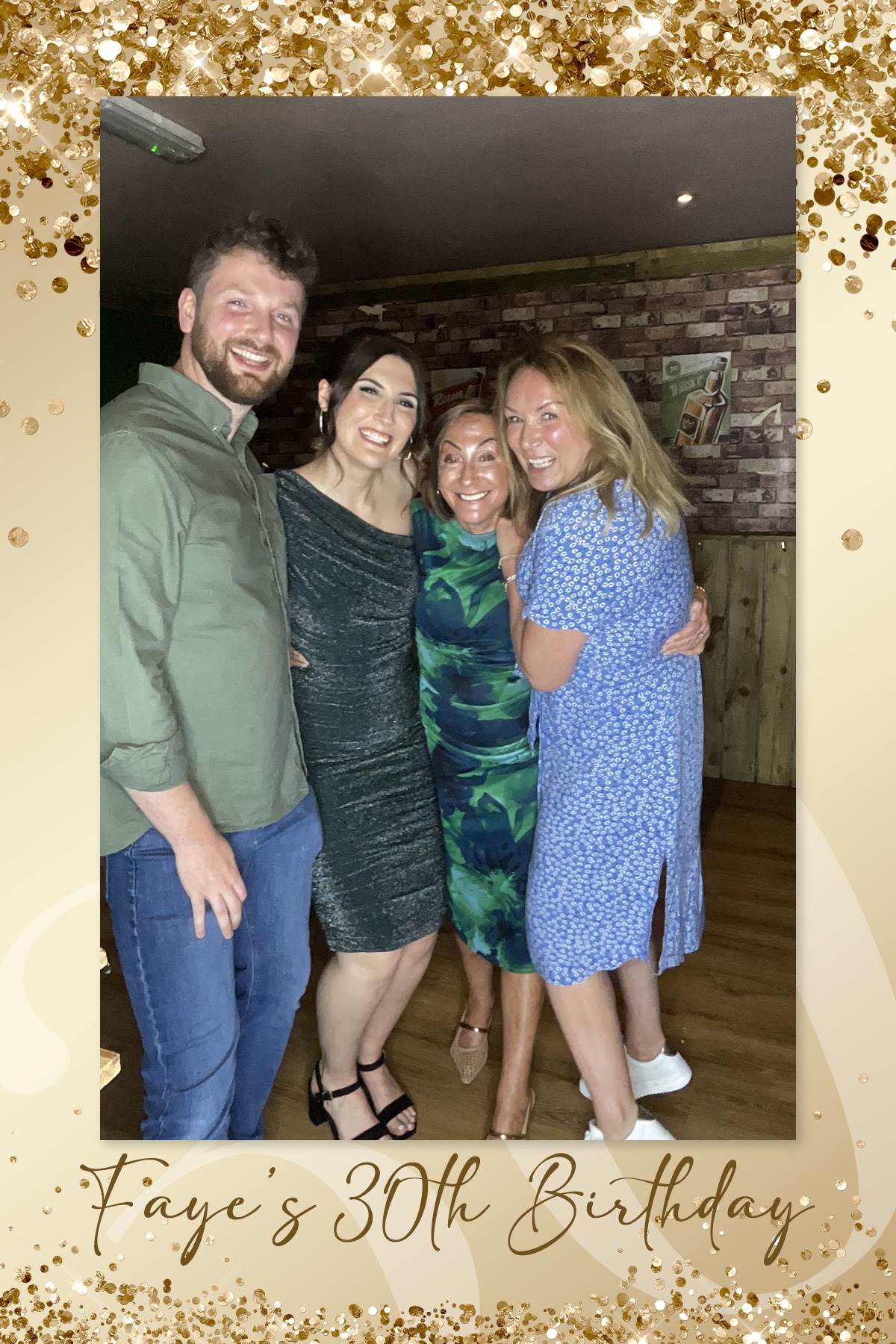 Faye's 30th Birthday | View more photos from the event at gallery.liverpoolselfiemirror.co.uk/u/LiverpoolSelfieMirror/Fayes-30th-Birthday