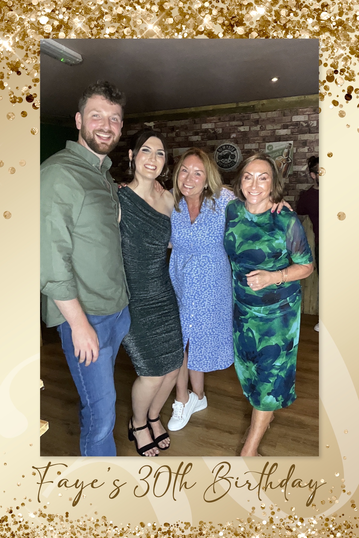 Faye's 30th Birthday | View more photos from the event at gallery.liverpoolselfiemirror.co.uk/u/LiverpoolSelfieMirror/Fayes-30th-Birthday