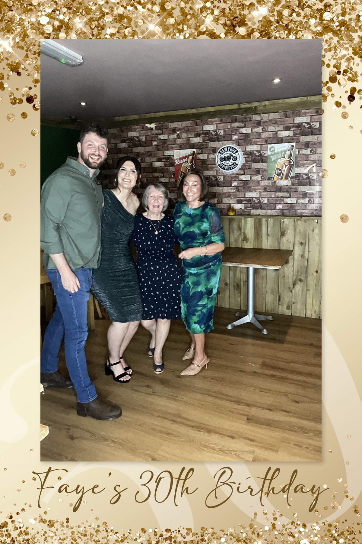 Faye's 30th Birthday | View more photos from the event at gallery.liverpoolselfiemirror.co.uk/u/LiverpoolSelfieMirror/Fayes-30th-Birthday