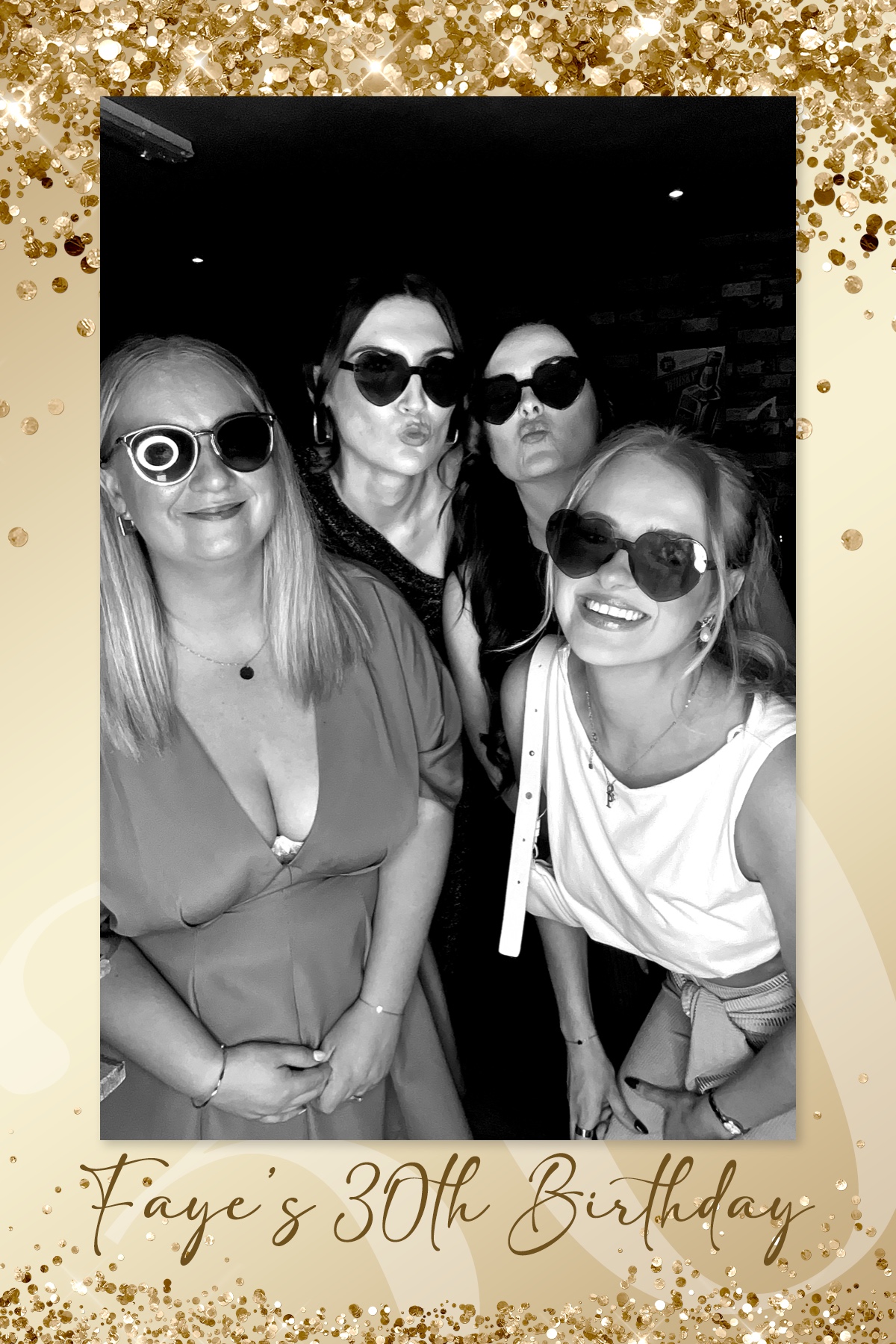 Faye's 30th Birthday | View more photos from the event at gallery.liverpoolselfiemirror.co.uk/u/LiverpoolSelfieMirror/Fayes-30th-Birthday