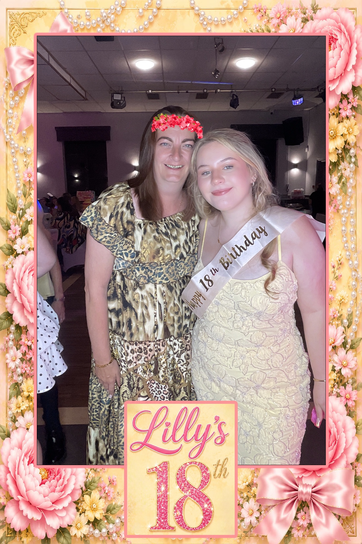 Lilly's 18th Birthday | View more photos from the event at gallery.liverpoolselfiemirror.co.uk/u/LiverpoolSelfieMirror/Lillys-18th-Birthday-0