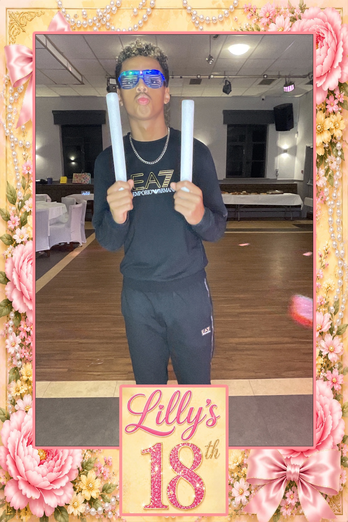 Lilly's 18th Birthday | View more photos from the event at gallery.liverpoolselfiemirror.co.uk/u/LiverpoolSelfieMirror/Lillys-18th-Birthday-0