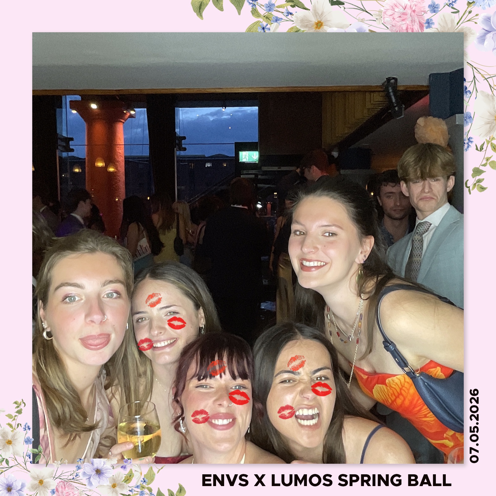 Lumos X Envs Spring Ball | View more photos from the event at gallery.liverpoolselfiemirror.co.uk/u/LiverpoolSelfieMirror/Lumos-X-Envs-Spring-Ball