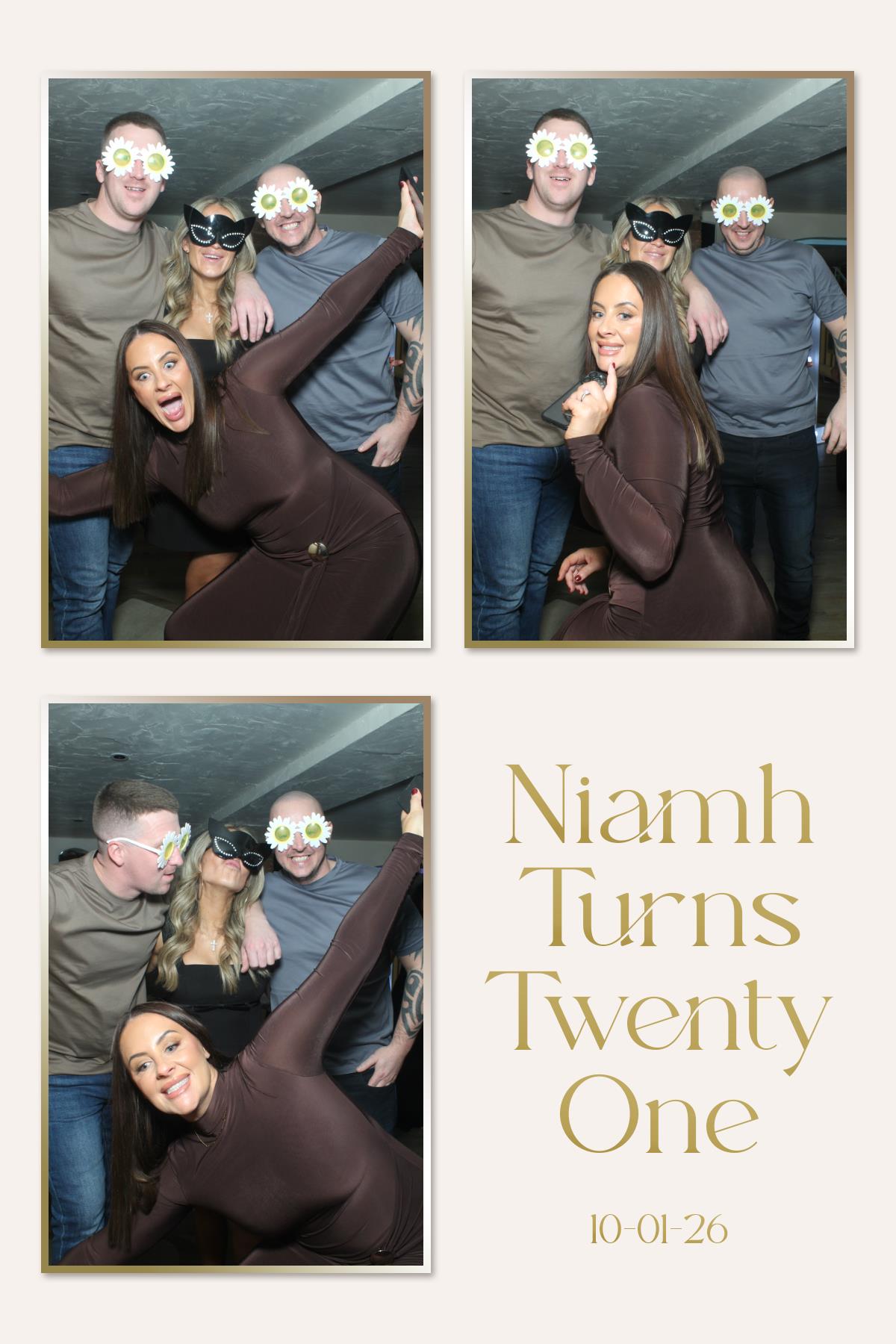 Niamh Turns Twenty One | View more photos from the event at gallery.liverpoolselfiemirror.co.uk/u/LiverpoolSelfieMirror/Niamh-Turns-Twenty-One