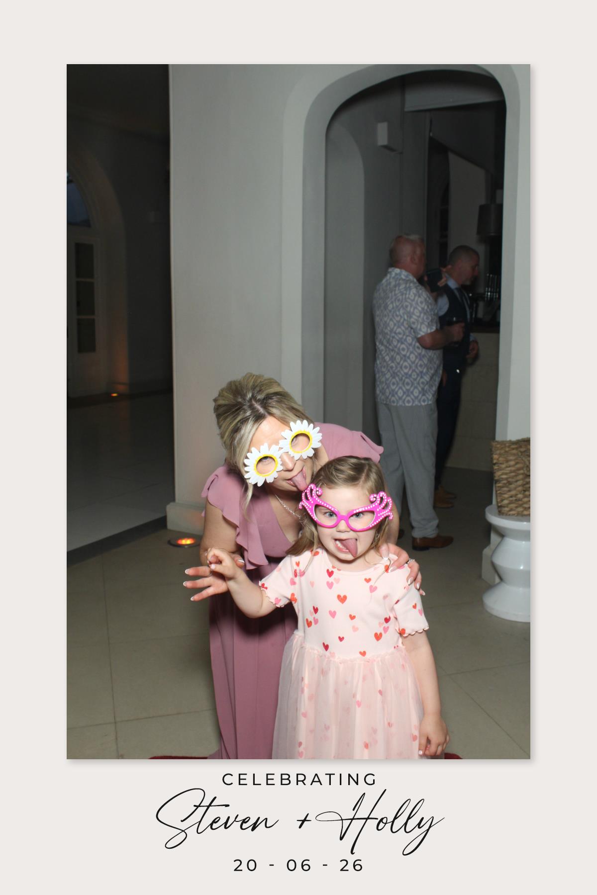 Steven & Holly's Wedding | View more photos from the event at gallery.liverpoolselfiemirror.co.uk/u/LiverpoolSelfieMirror/Steven-Hollys-Wedding