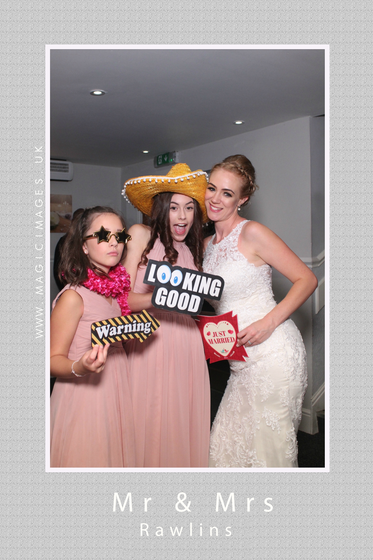Mr & Mrs Rawlins Wedding  | View more photos from the event at gallery.magicimages.uk/u/MagicImages/Mr-Mrs-Rawlins-Wedding