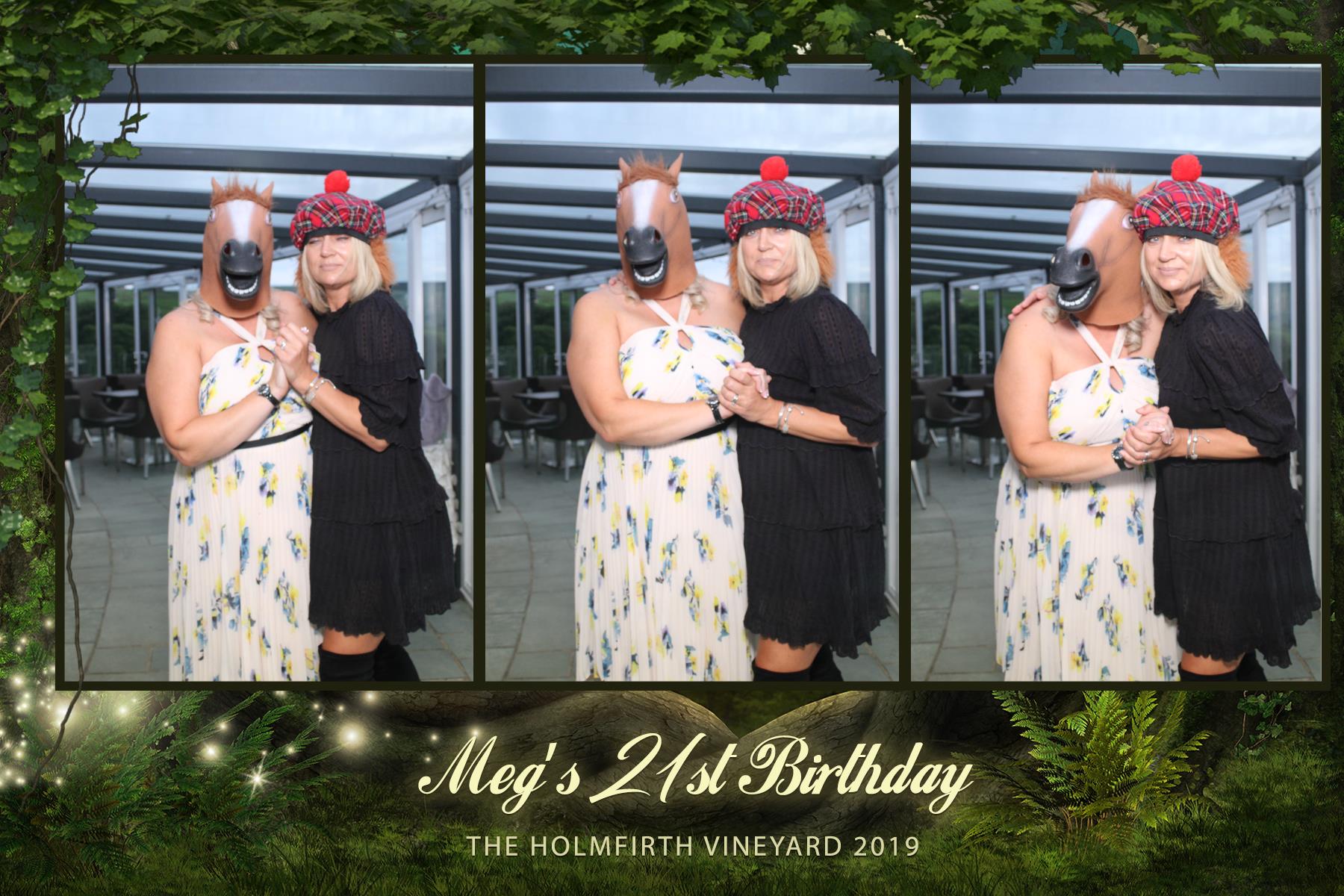 Meg's 21st birthday party  | View more photos from the event at gallery.magicimages.uk/u/MagicImages/Megs-21st-birthday-party