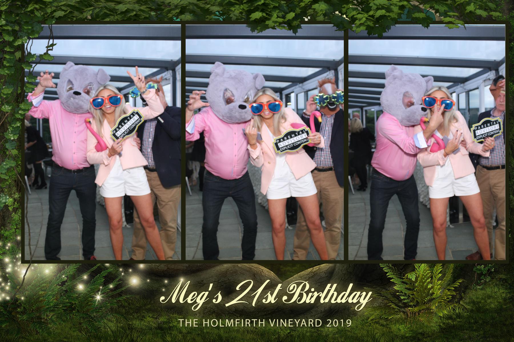 Meg's 21st birthday party  | View more photos from the event at gallery.magicimages.uk/u/MagicImages/Megs-21st-birthday-party