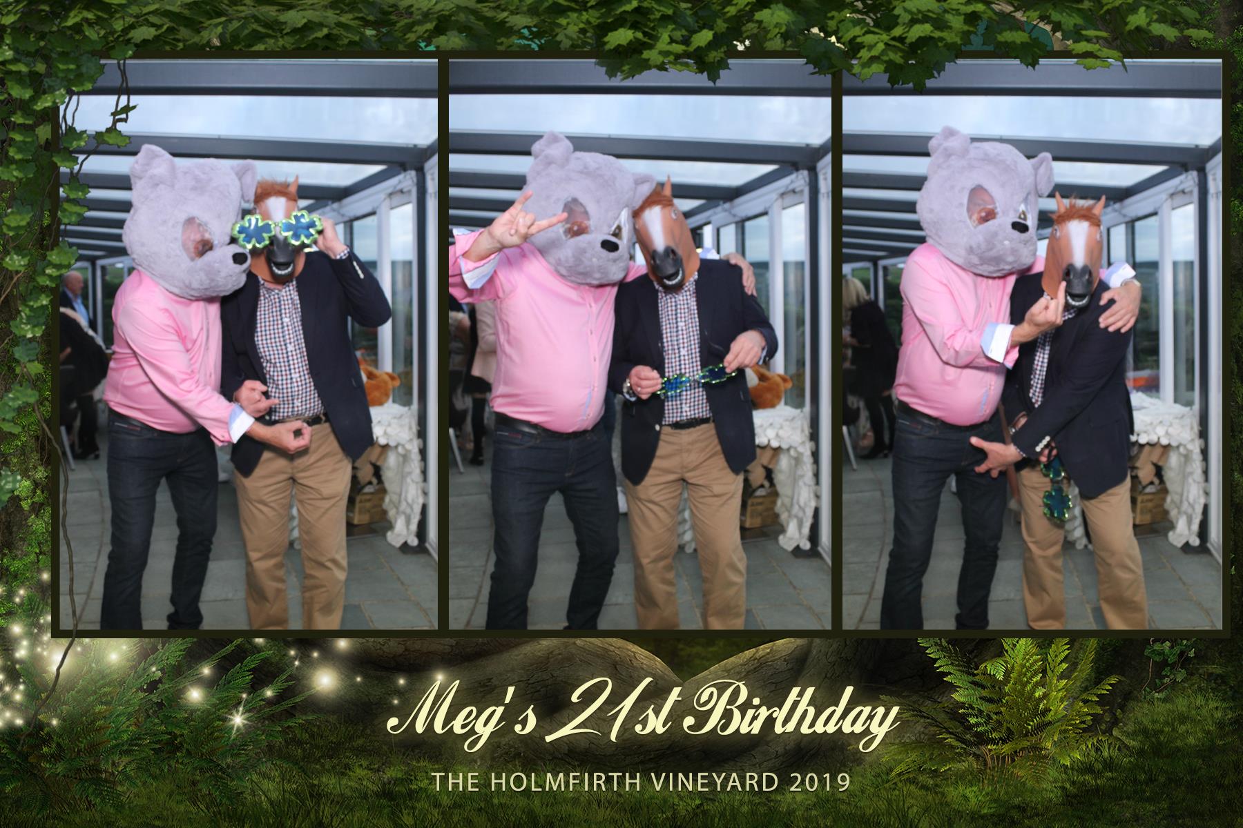 Meg's 21st birthday party  | View more photos from the event at gallery.magicimages.uk/u/MagicImages/Megs-21st-birthday-party