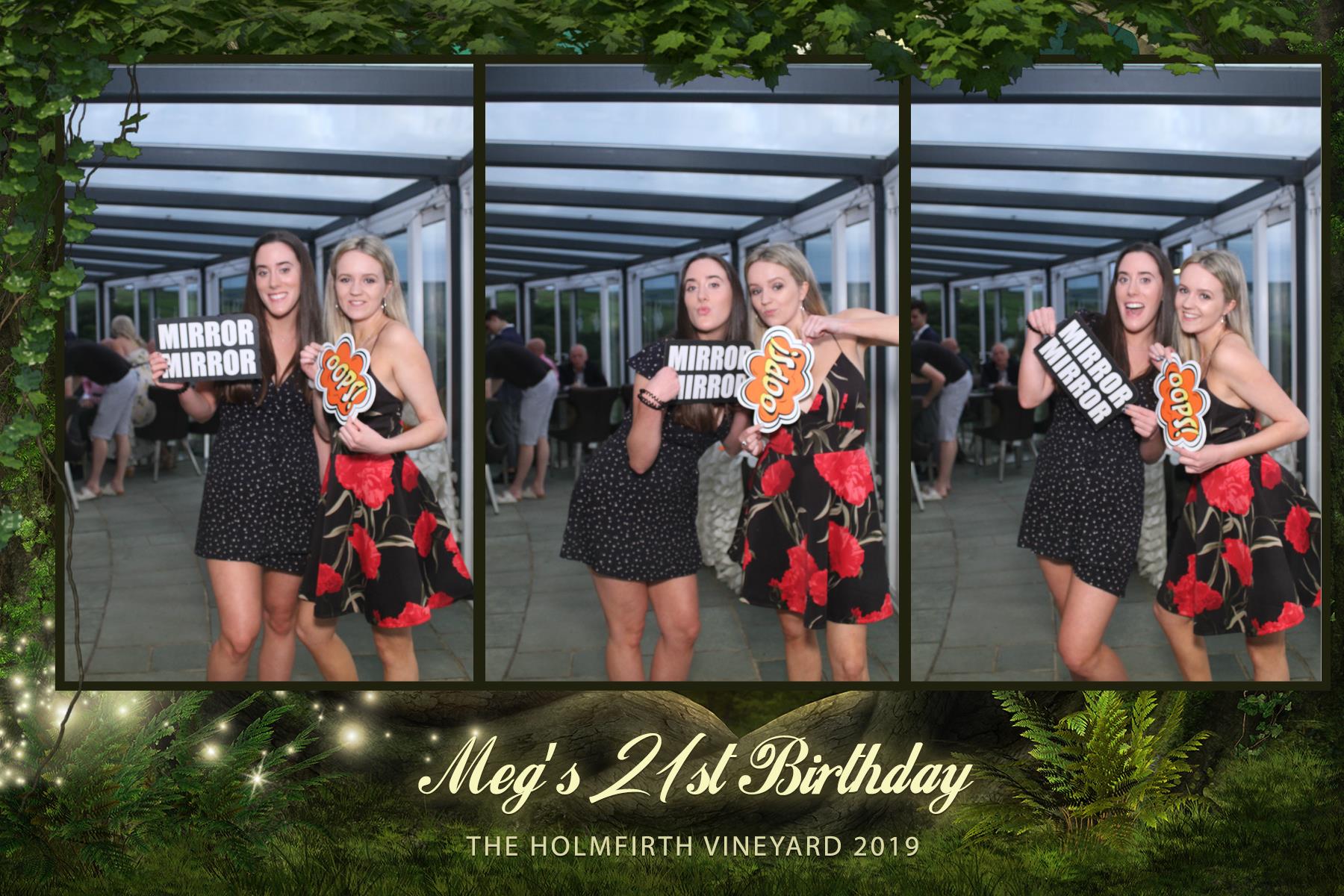 Meg's 21st birthday party  | View more photos from the event at gallery.magicimages.uk/u/MagicImages/Megs-21st-birthday-party
