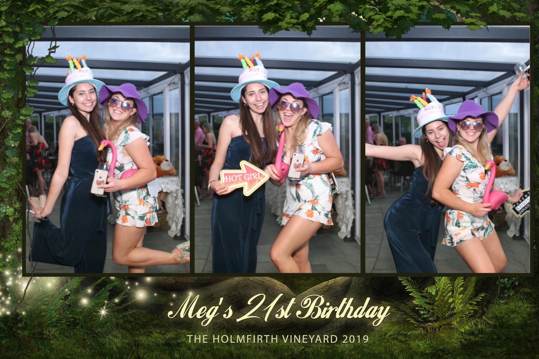 Meg's 21st birthday party  | View more photos from the event at gallery.magicimages.uk/u/MagicImages/Megs-21st-birthday-party