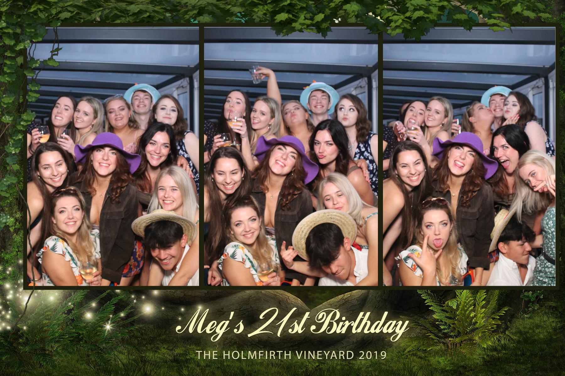 Meg's 21st birthday party  | View more photos from the event at gallery.magicimages.uk/u/MagicImages/Megs-21st-birthday-party