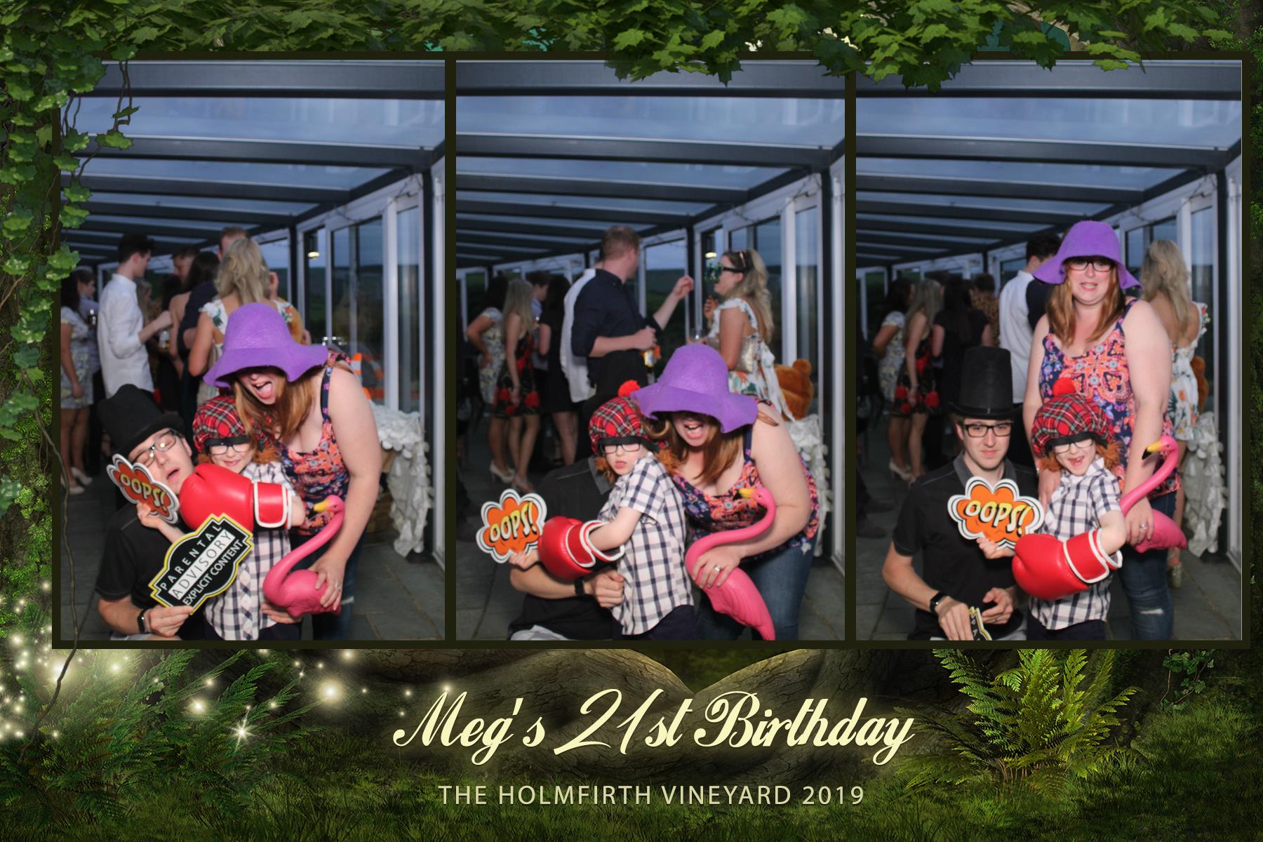 Meg's 21st birthday party  | View more photos from the event at gallery.magicimages.uk/u/MagicImages/Megs-21st-birthday-party