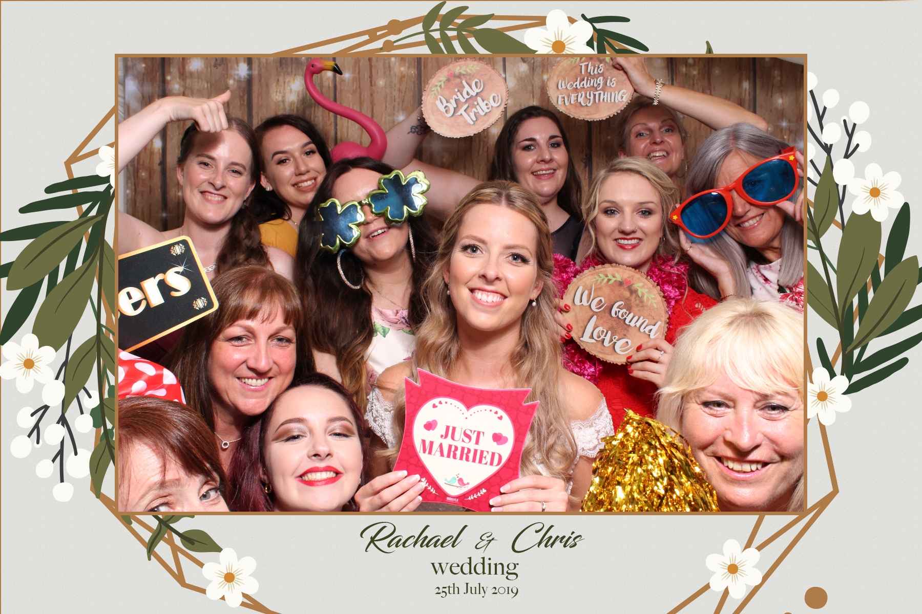 Rachael & Chris   | View more photos from the event at gallery.magicimages.uk/u/MagicImages/Rachael-Chris