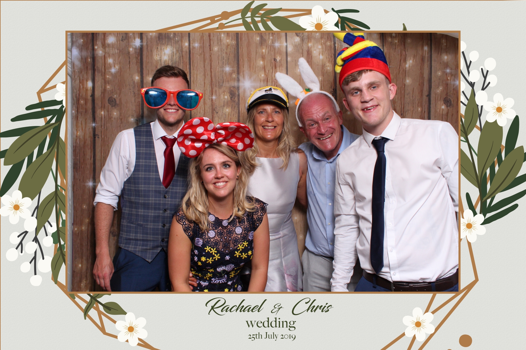 Rachael & Chris   | View more photos from the event at gallery.magicimages.uk/u/MagicImages/Rachael-Chris