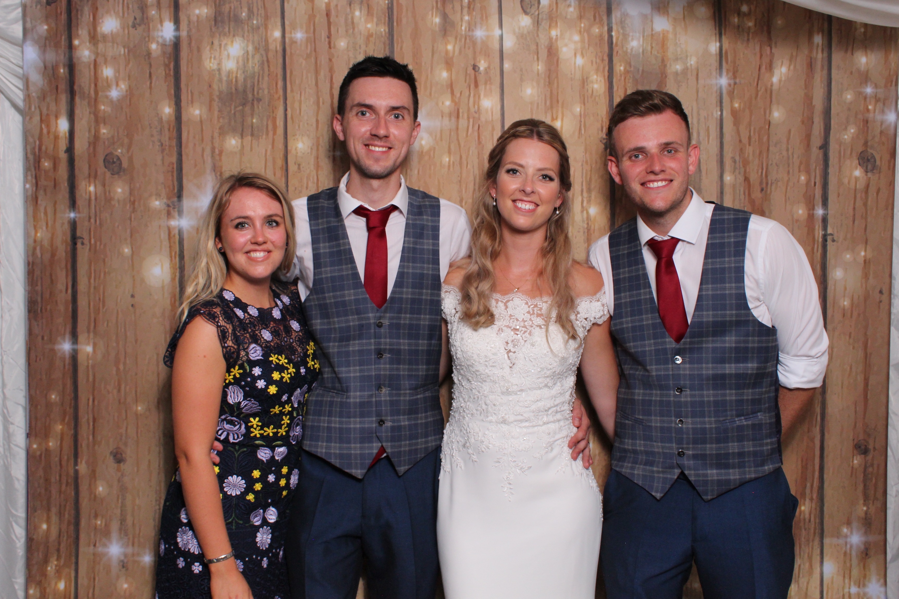 Rachael & Chris   | View more photos from the event at gallery.magicimages.uk/u/MagicImages/Rachael-Chris