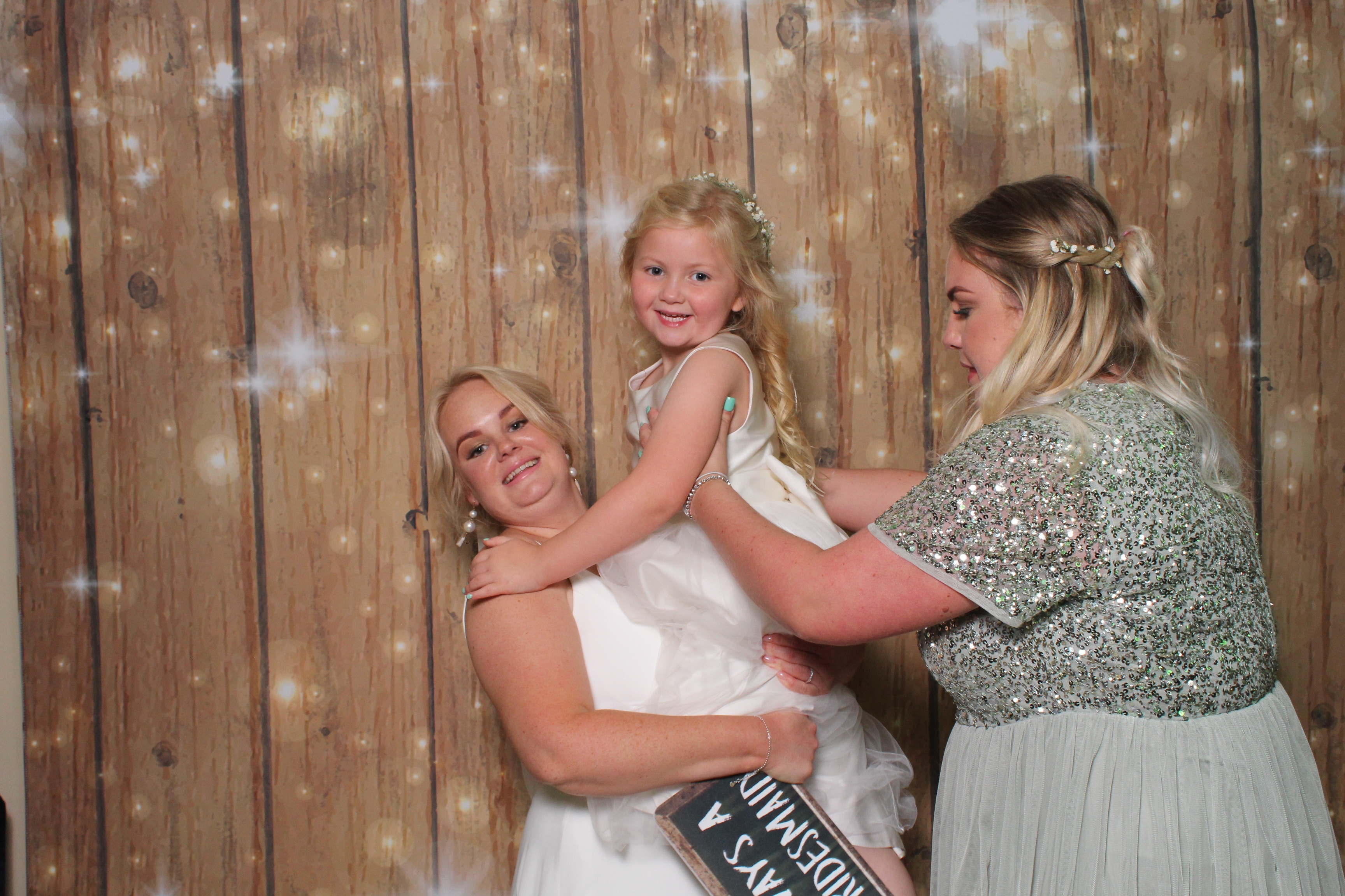Alex & Faye's Wedding | View more photos from the event at gallery.magicimages.uk/u/MagicImages/Alex-Fayes-Wedding