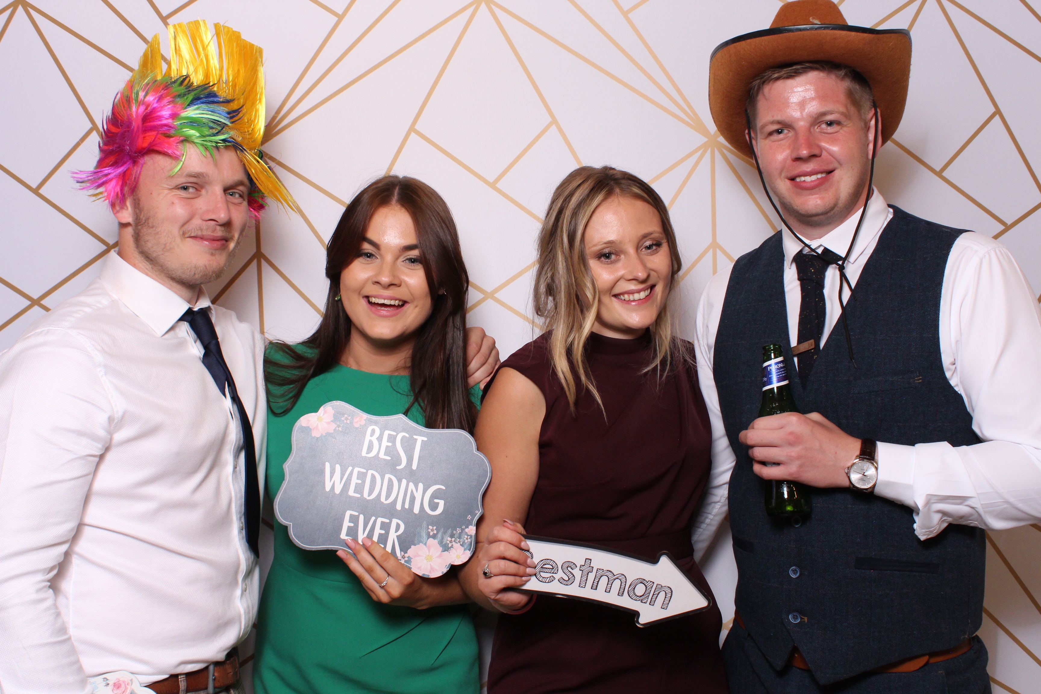 Alex & Meg  | View more photos from the event at gallery.magicimages.uk/u/MagicImages/Alex-Meg