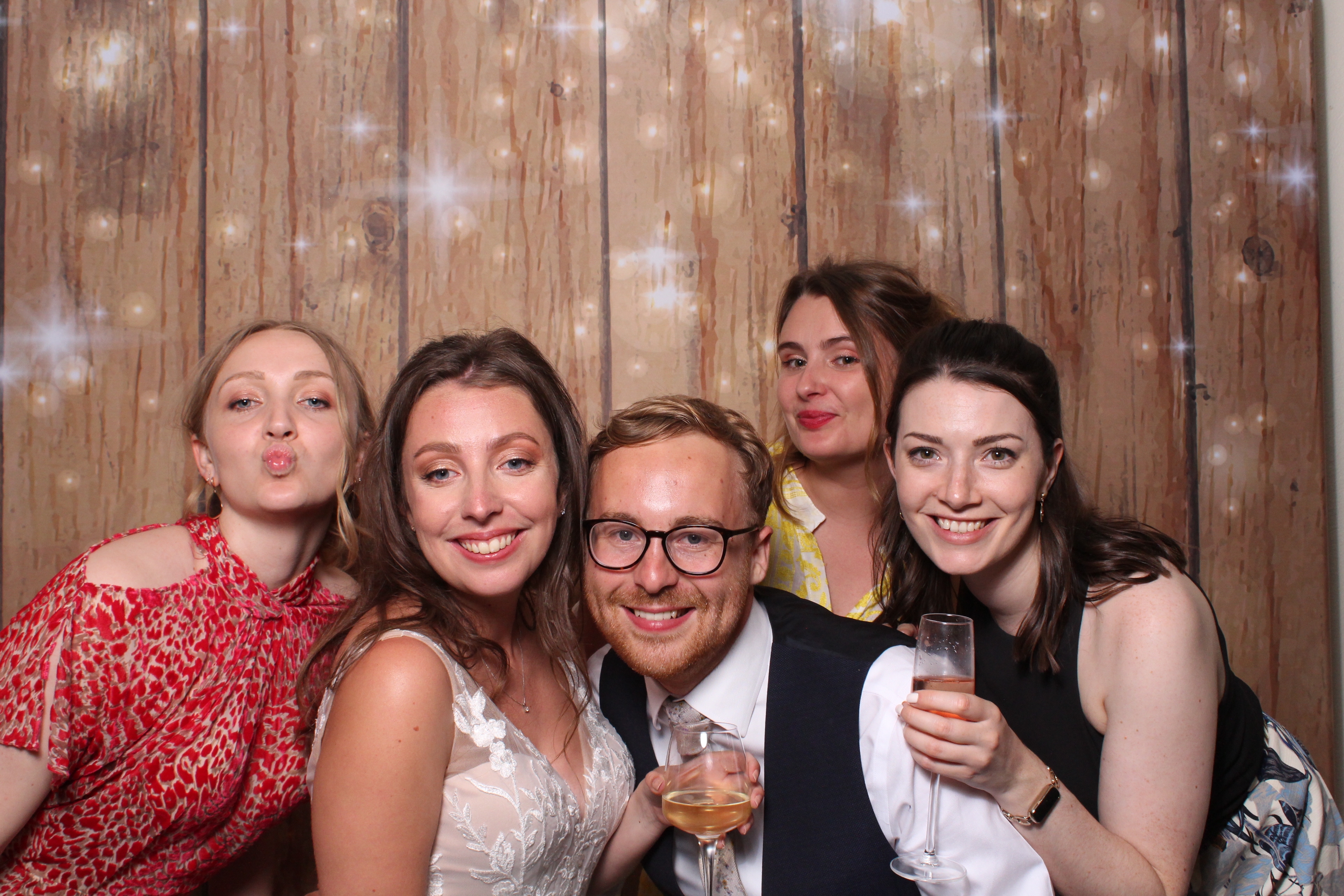 Beth & Robert's Wedding  | View more photos from the event at gallery.magicimages.uk/u/MagicImages/Beth-Roberts-Wedding