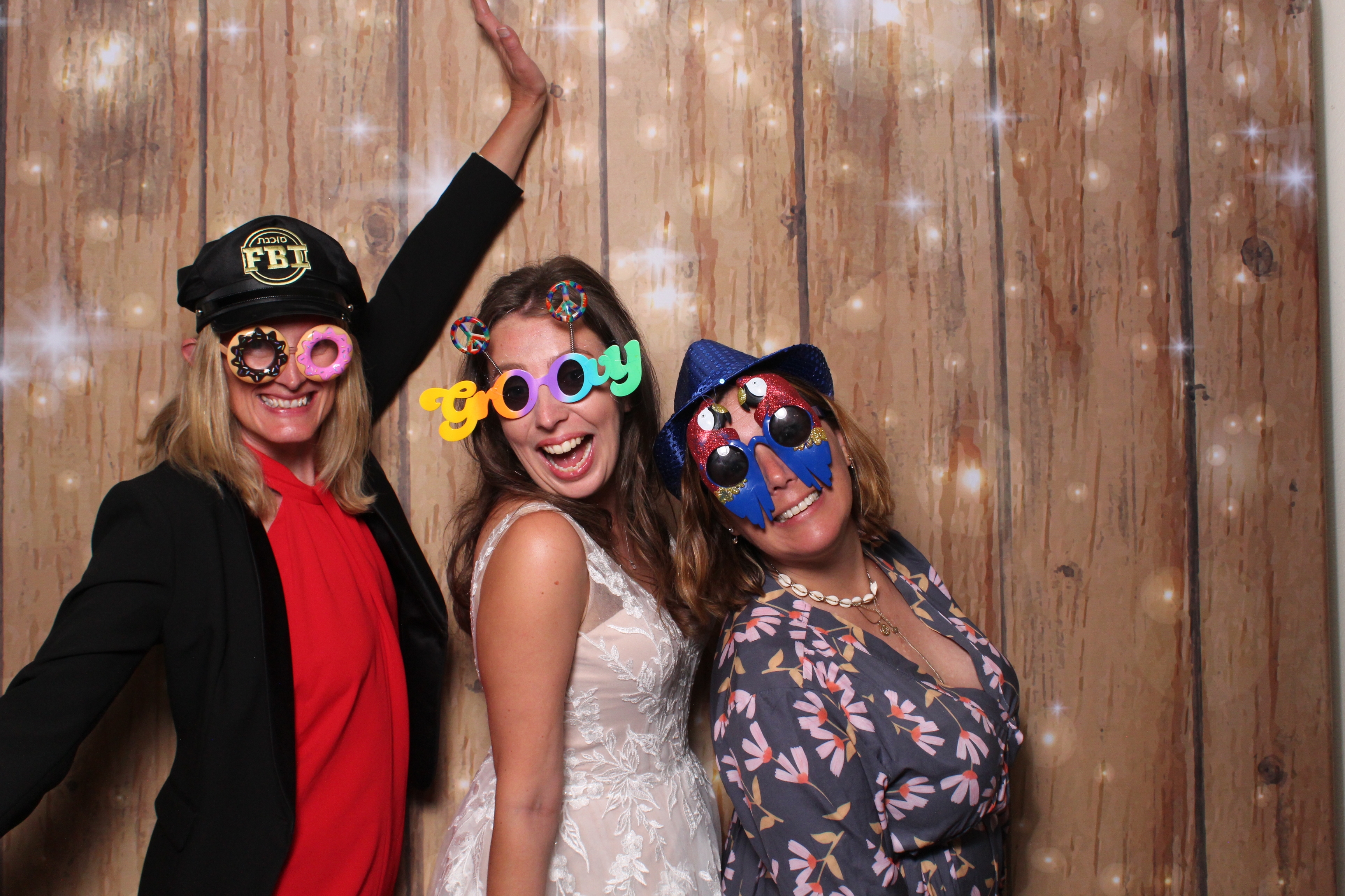 Beth & Robert's Wedding  | View more photos from the event at gallery.magicimages.uk/u/MagicImages/Beth-Roberts-Wedding