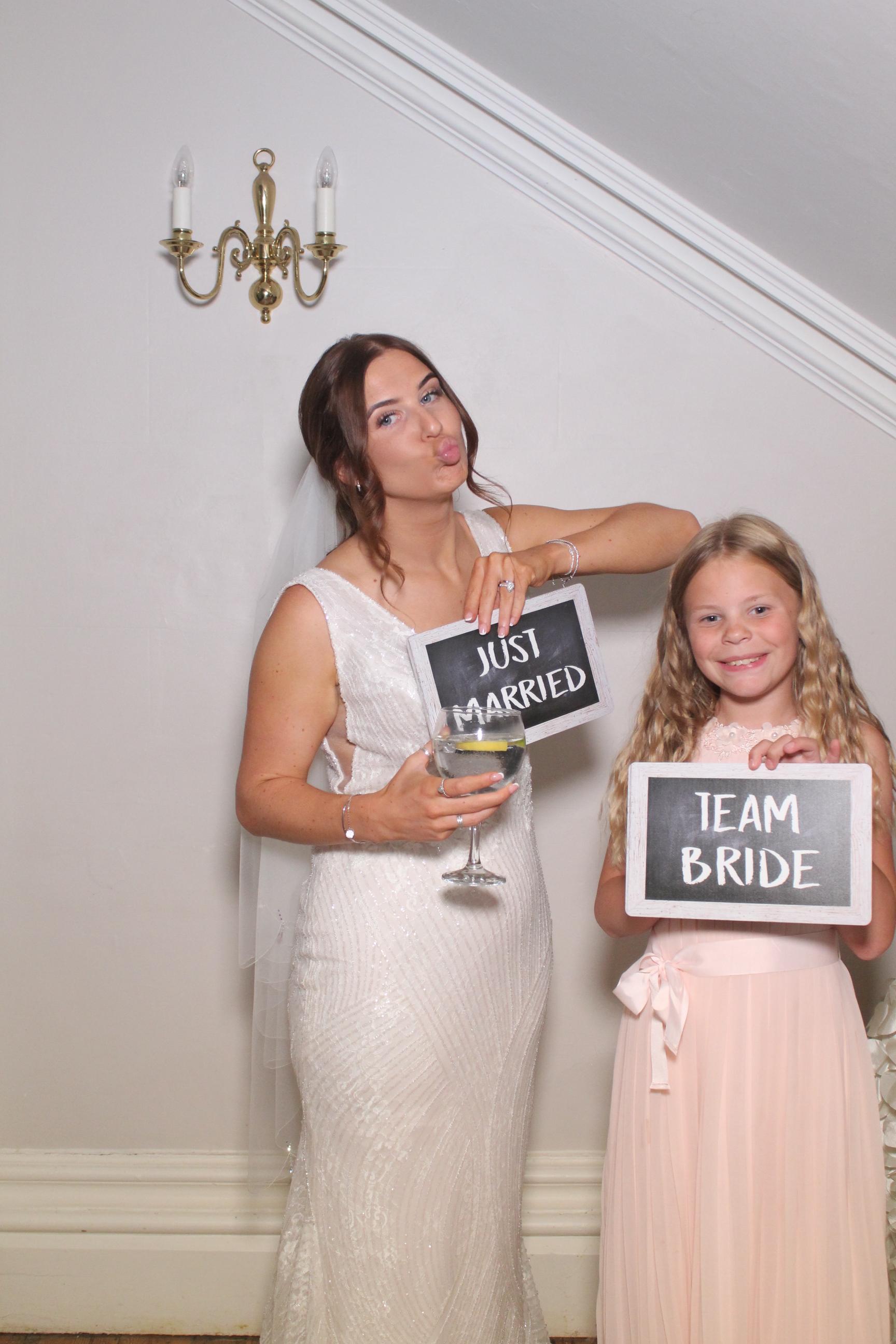 Brad & Becky  | View more photos from the event at gallery.magicimages.uk/u/MagicImages/Brad-Becky