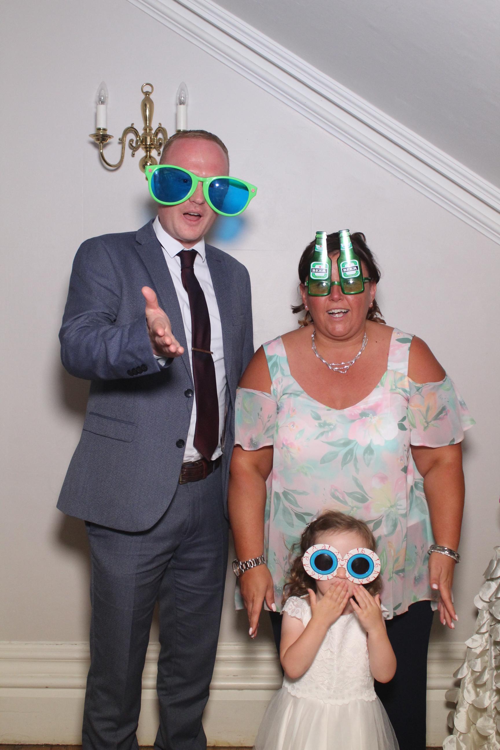 Brad & Becky  | View more photos from the event at gallery.magicimages.uk/u/MagicImages/Brad-Becky