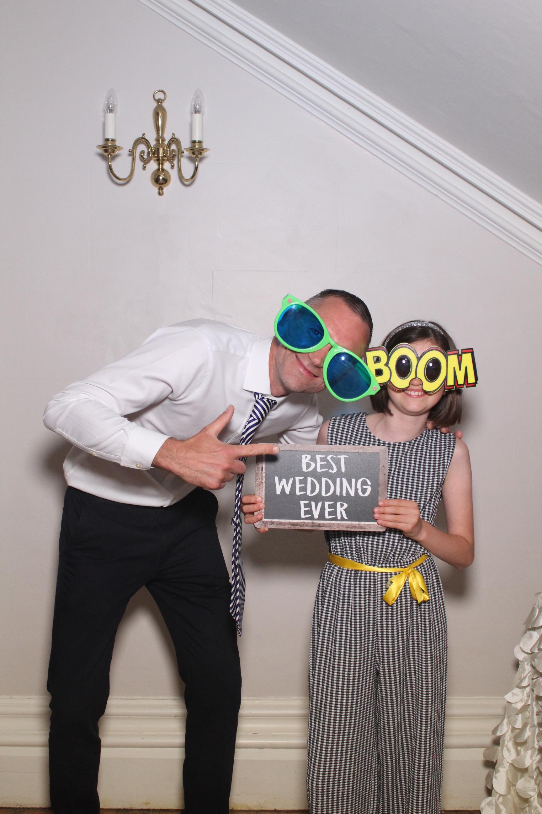 Brad & Becky  | View more photos from the event at gallery.magicimages.uk/u/MagicImages/Brad-Becky