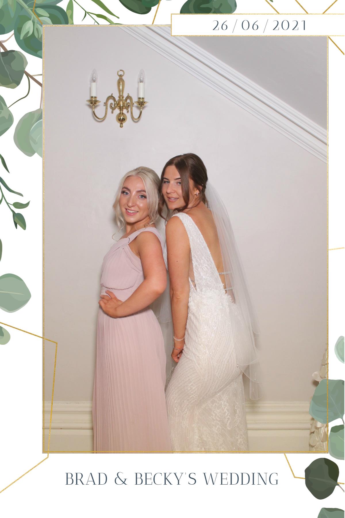 Brad & Becky  | View more photos from the event at gallery.magicimages.uk/u/MagicImages/Brad-Becky