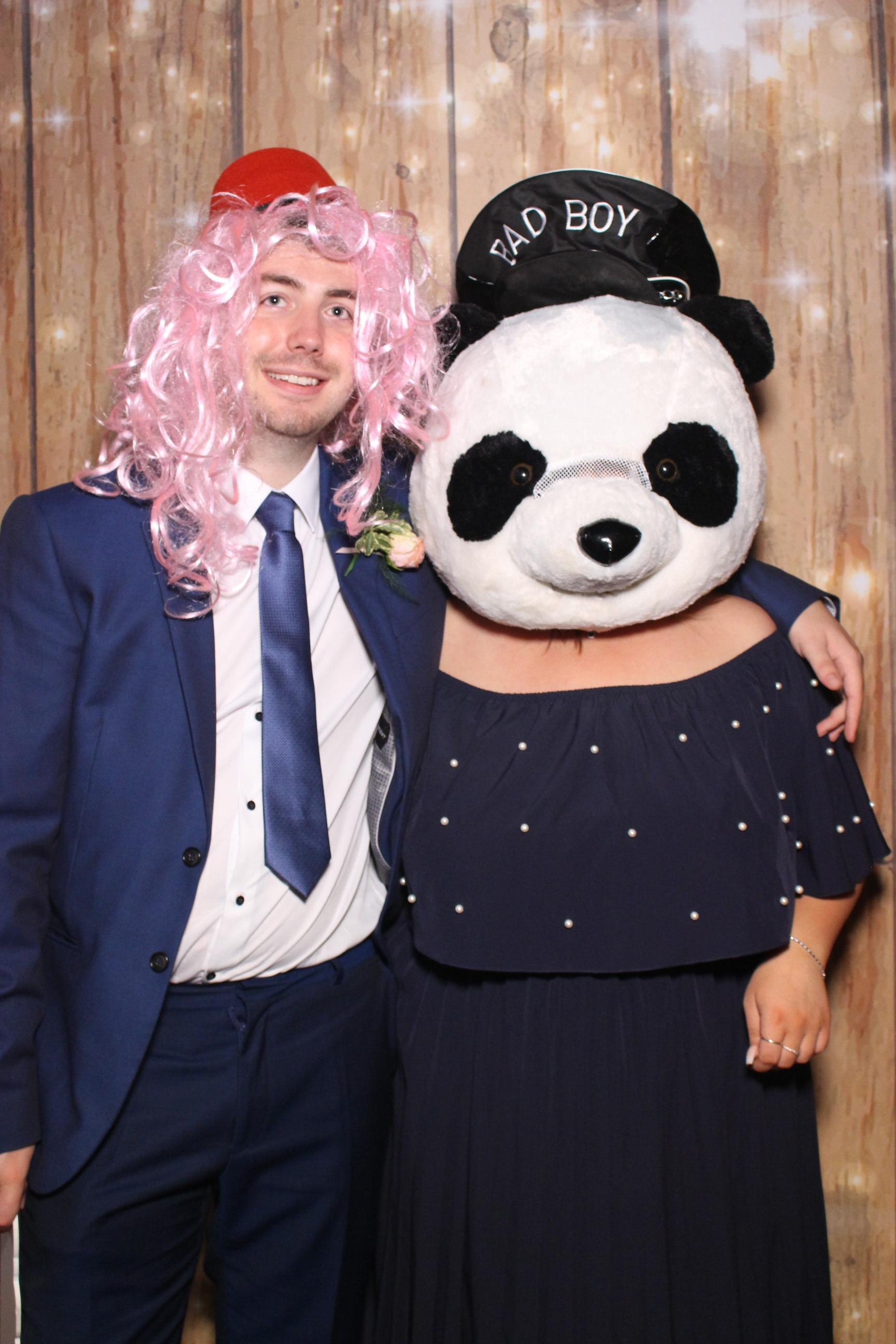 Charlotte & Chris  | View more photos from the event at gallery.magicimages.uk/u/MagicImages/Charlotte-Chris