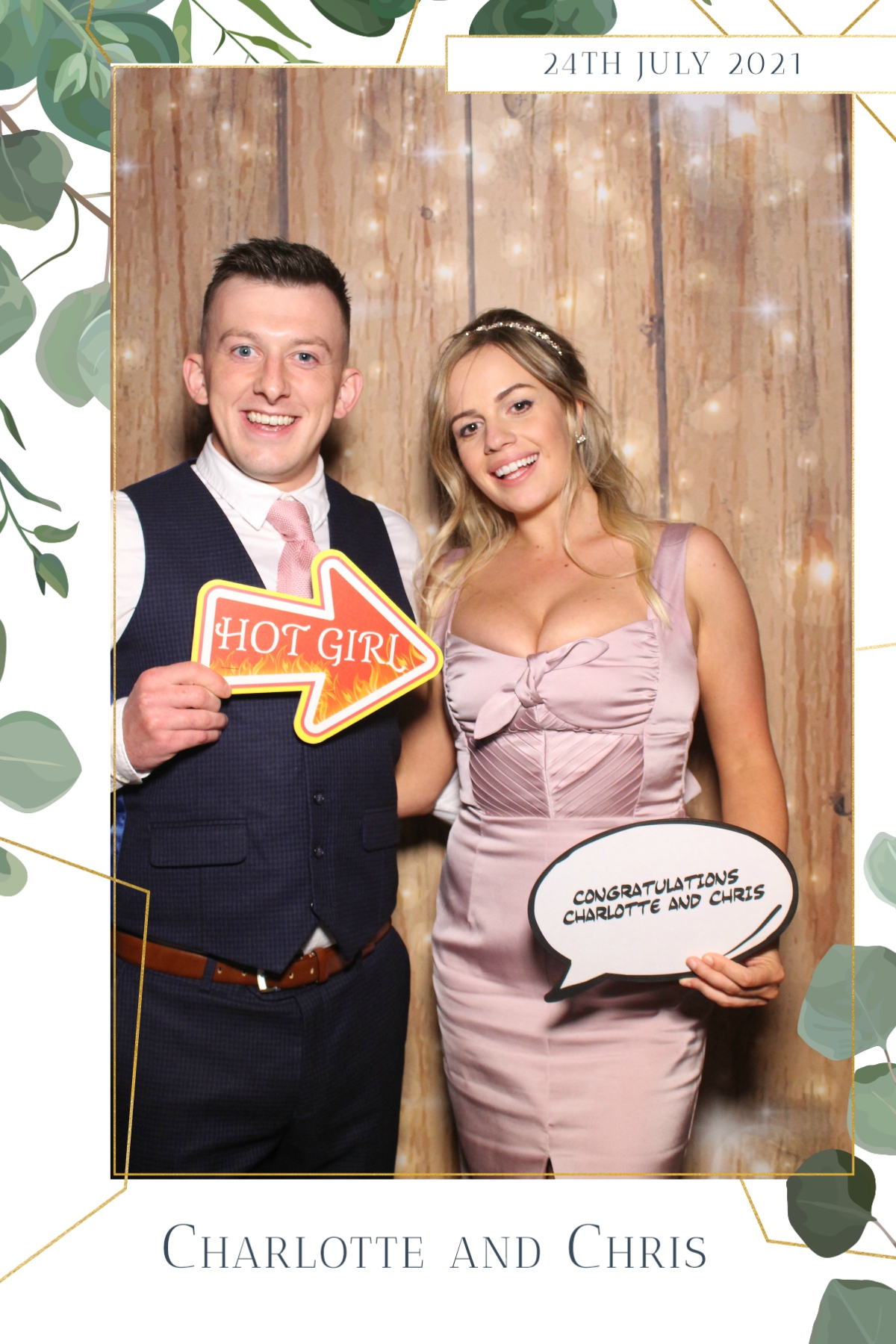 Charlotte & Chris  | View more photos from the event at gallery.magicimages.uk/u/MagicImages/Charlotte-Chris